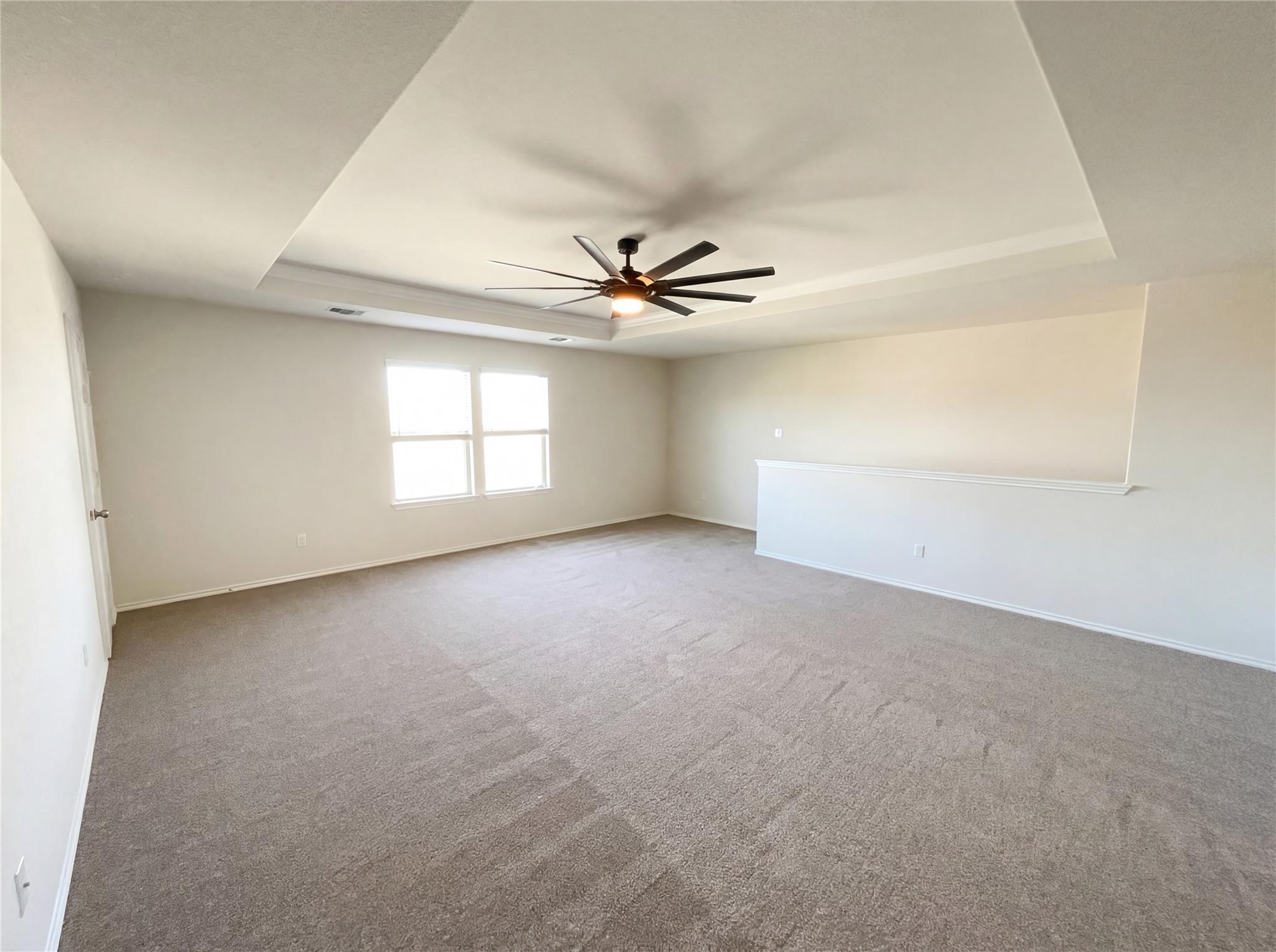 709 Hummingbird Ln, Leander, TX 78641