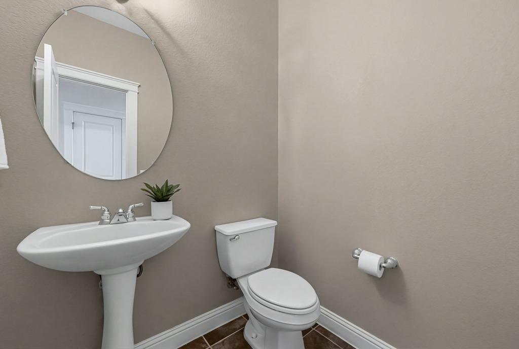 9301 Hopeland Dr, Austin, TX 78749