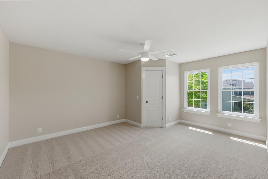 9301 Hopeland Dr, Austin, TX 78749