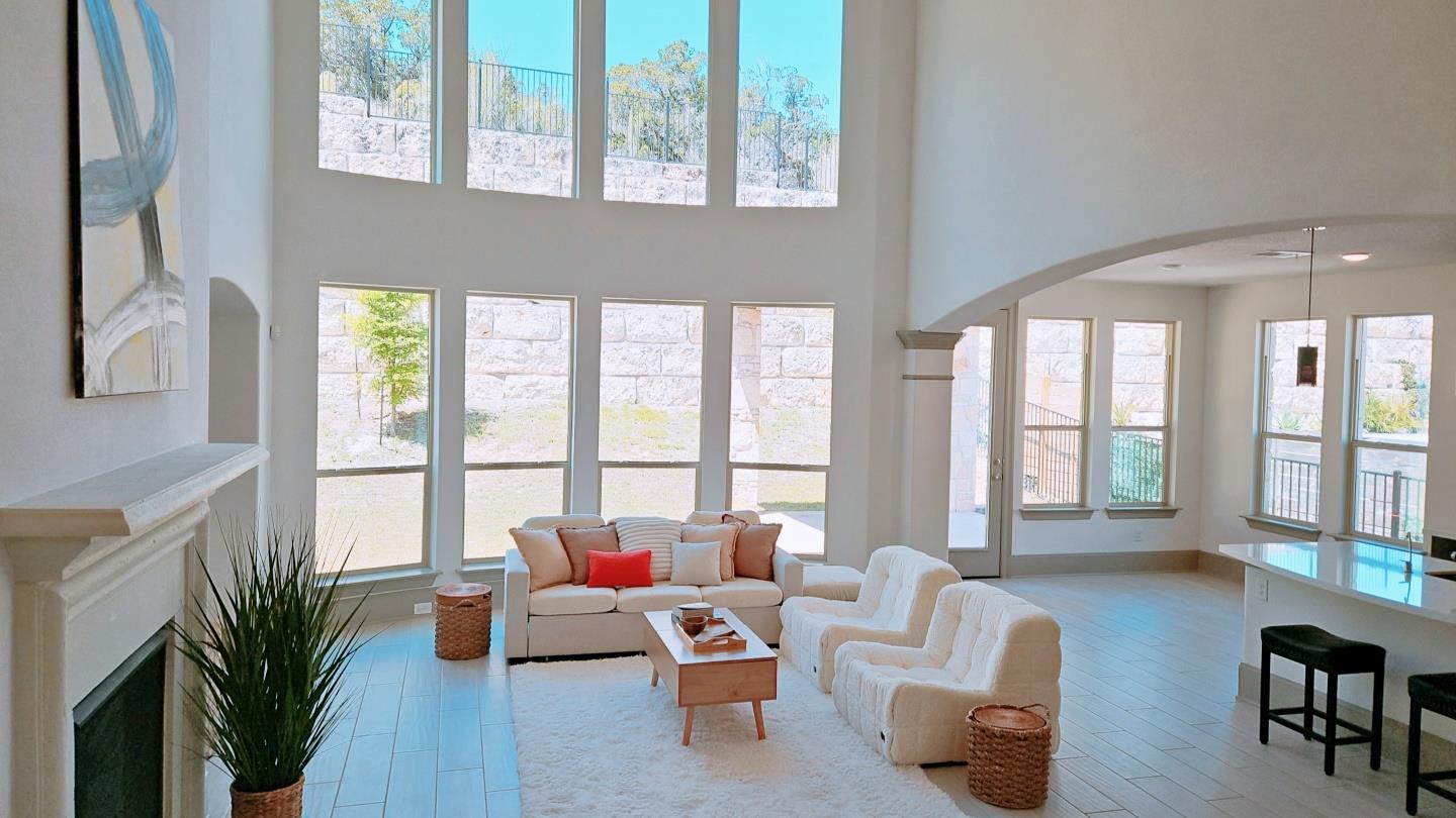 469 Anfield Cir, Austin, TX 78738