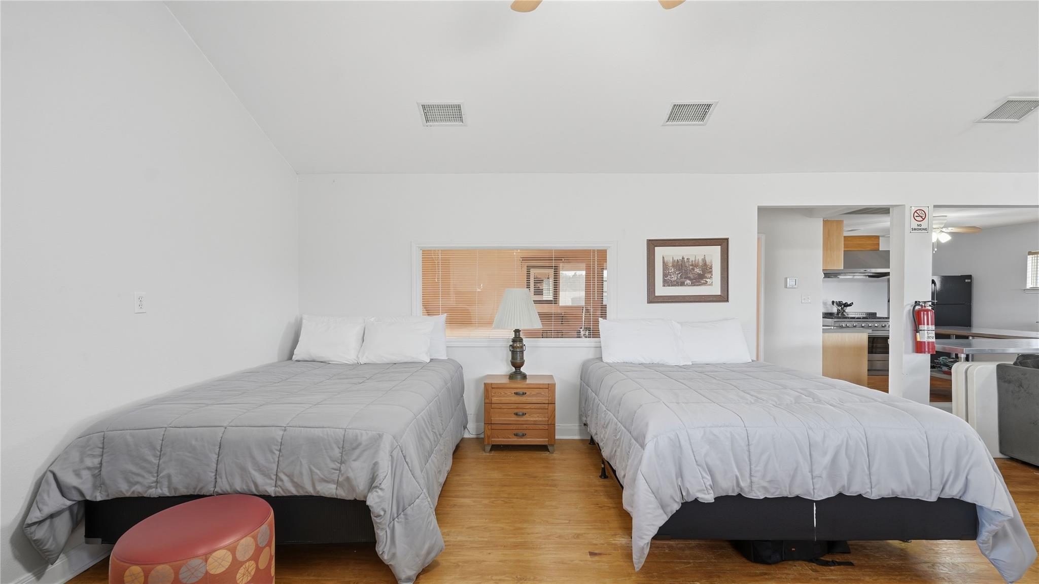 218 Little Ranch Rd # E, Red Rock, TX 78662