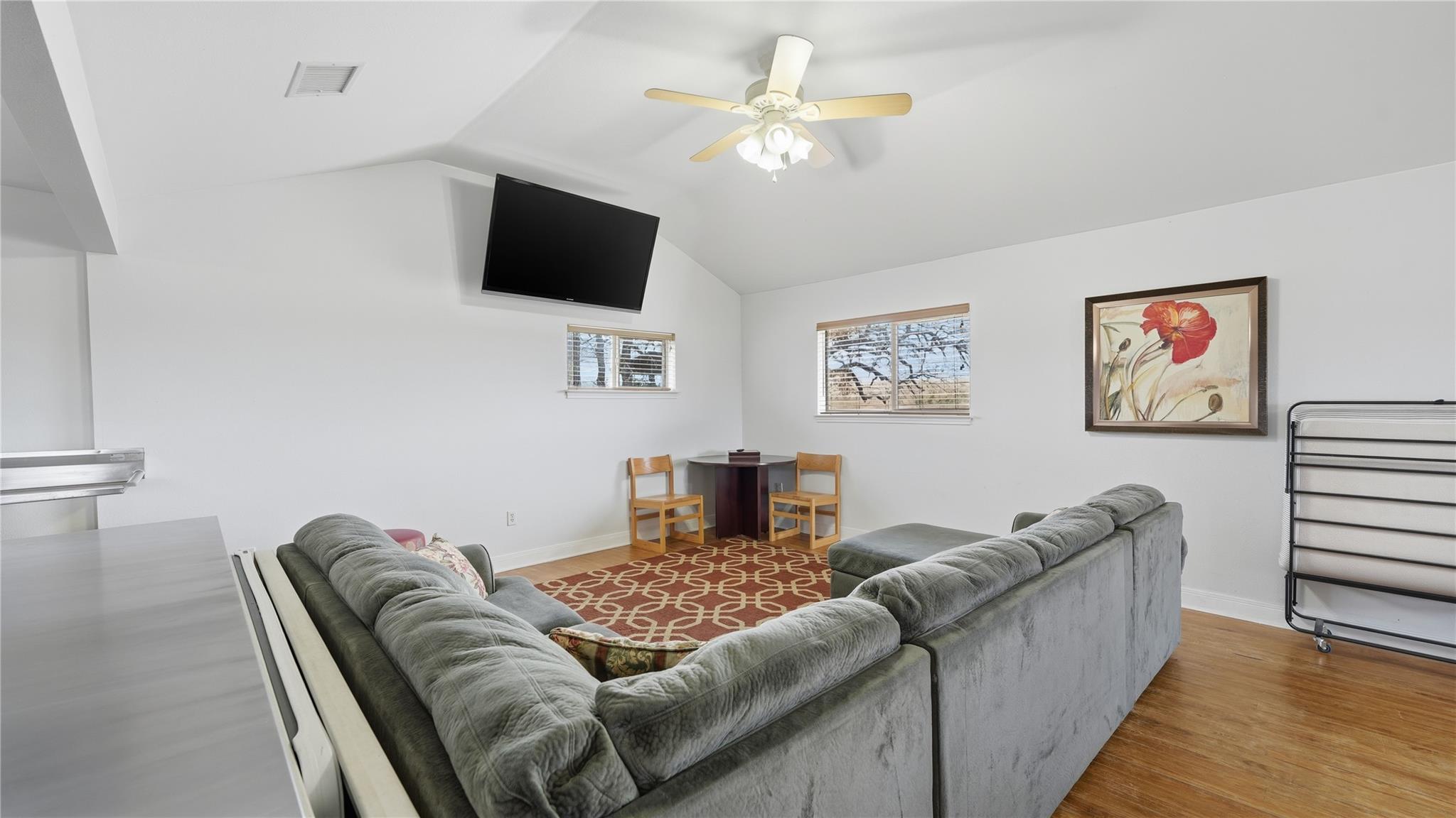 218 Little Ranch Rd # E, Red Rock, TX 78662