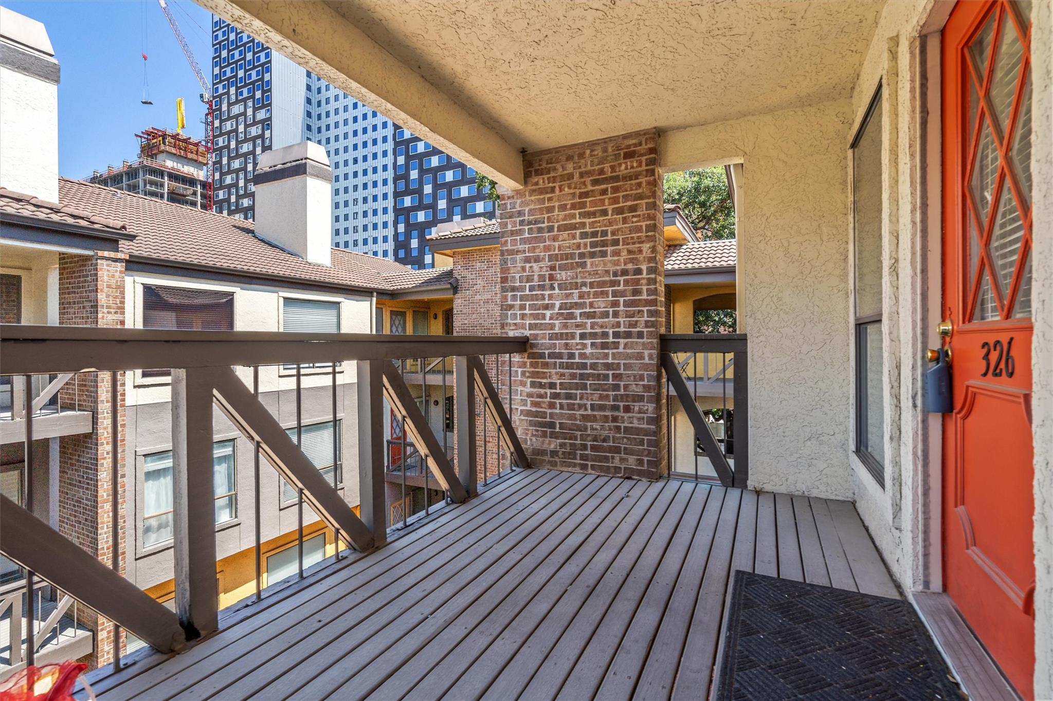 806 W 24th St # 326, Austin, TX 78705