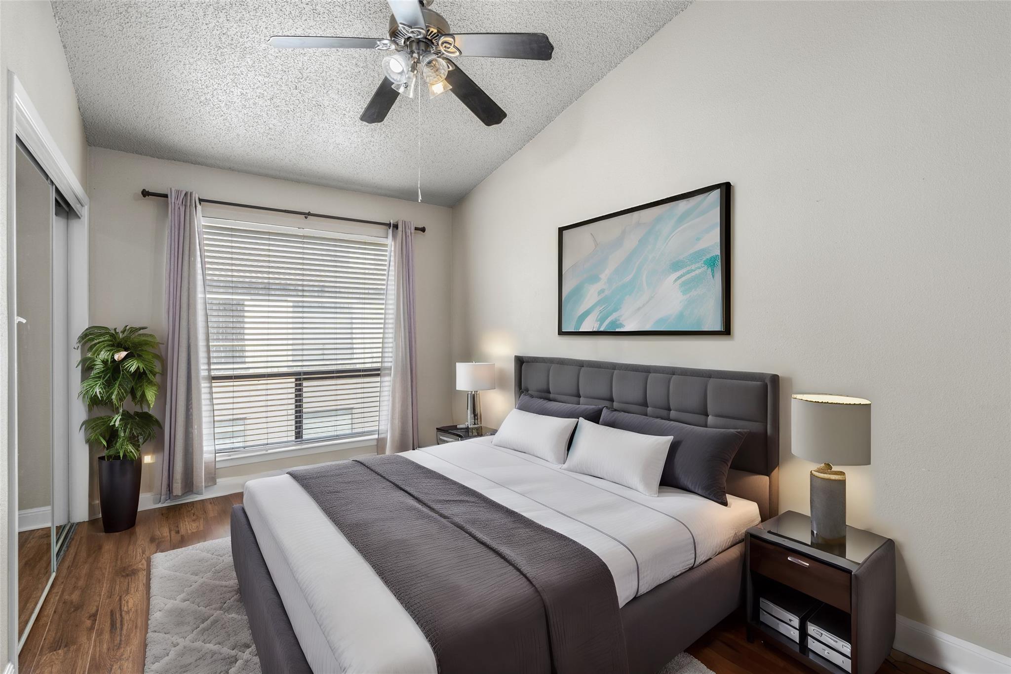 806 W 24th St # 326, Austin, TX 78705