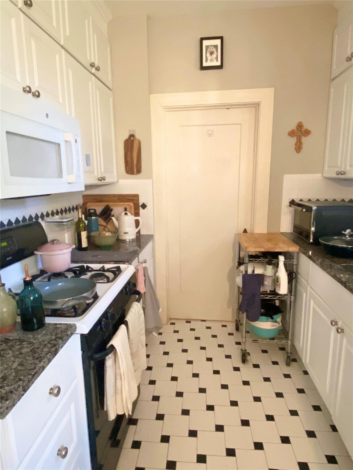 3106 Walling Dr, Austin, TX 78705