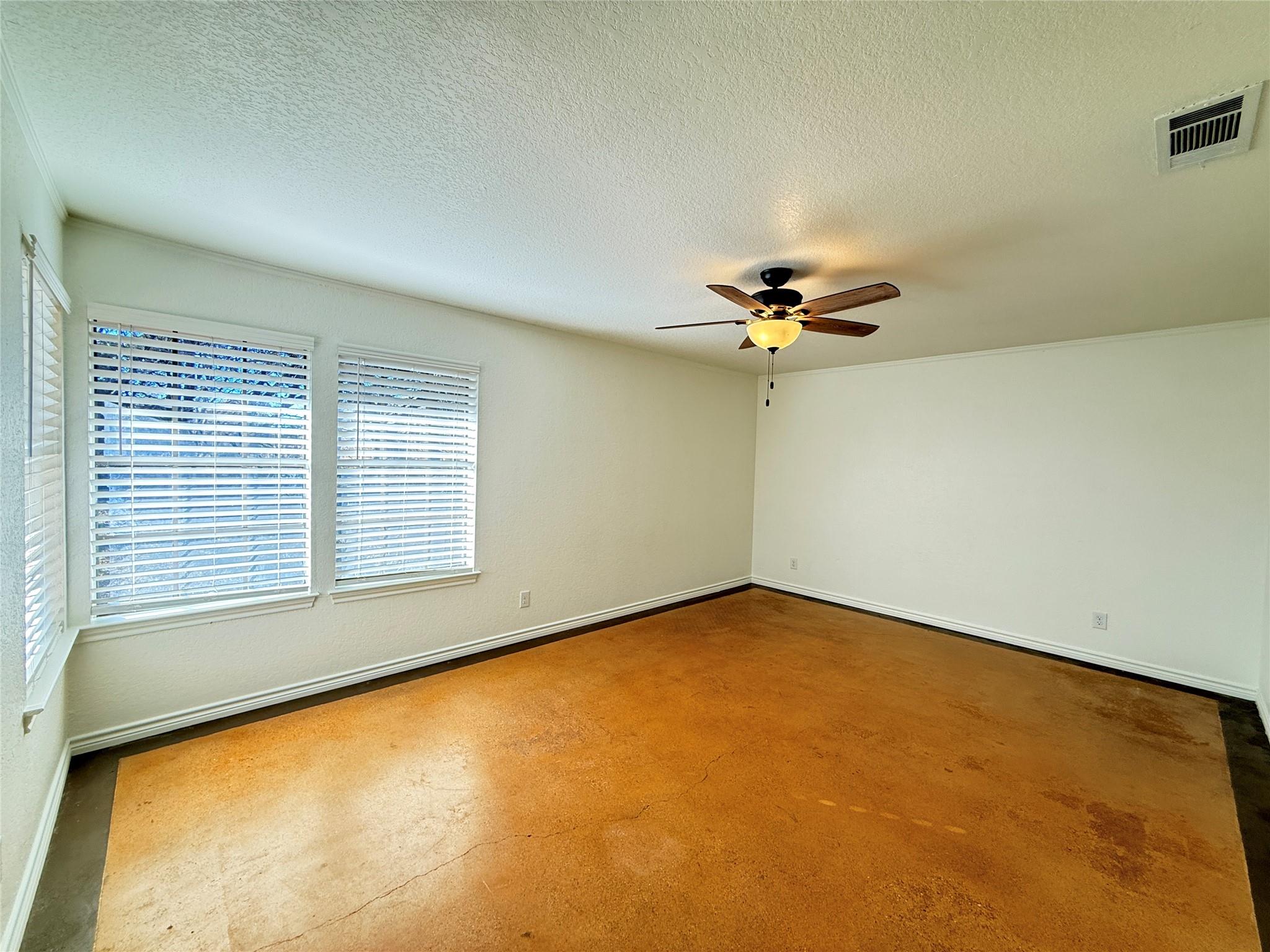 2111 Chinaberry Cir, Harker Heights, TX 76548