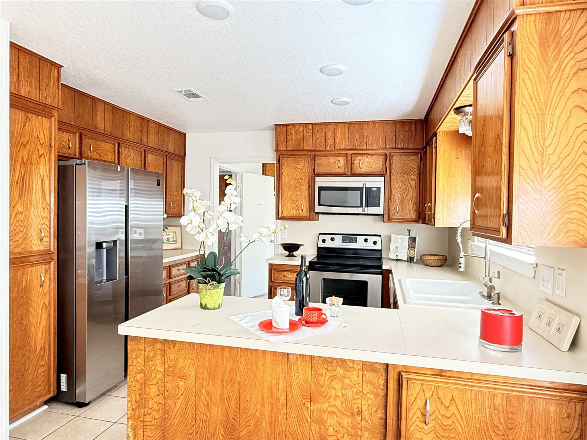 2111 Chinaberry Cir, Harker Heights, TX 76548