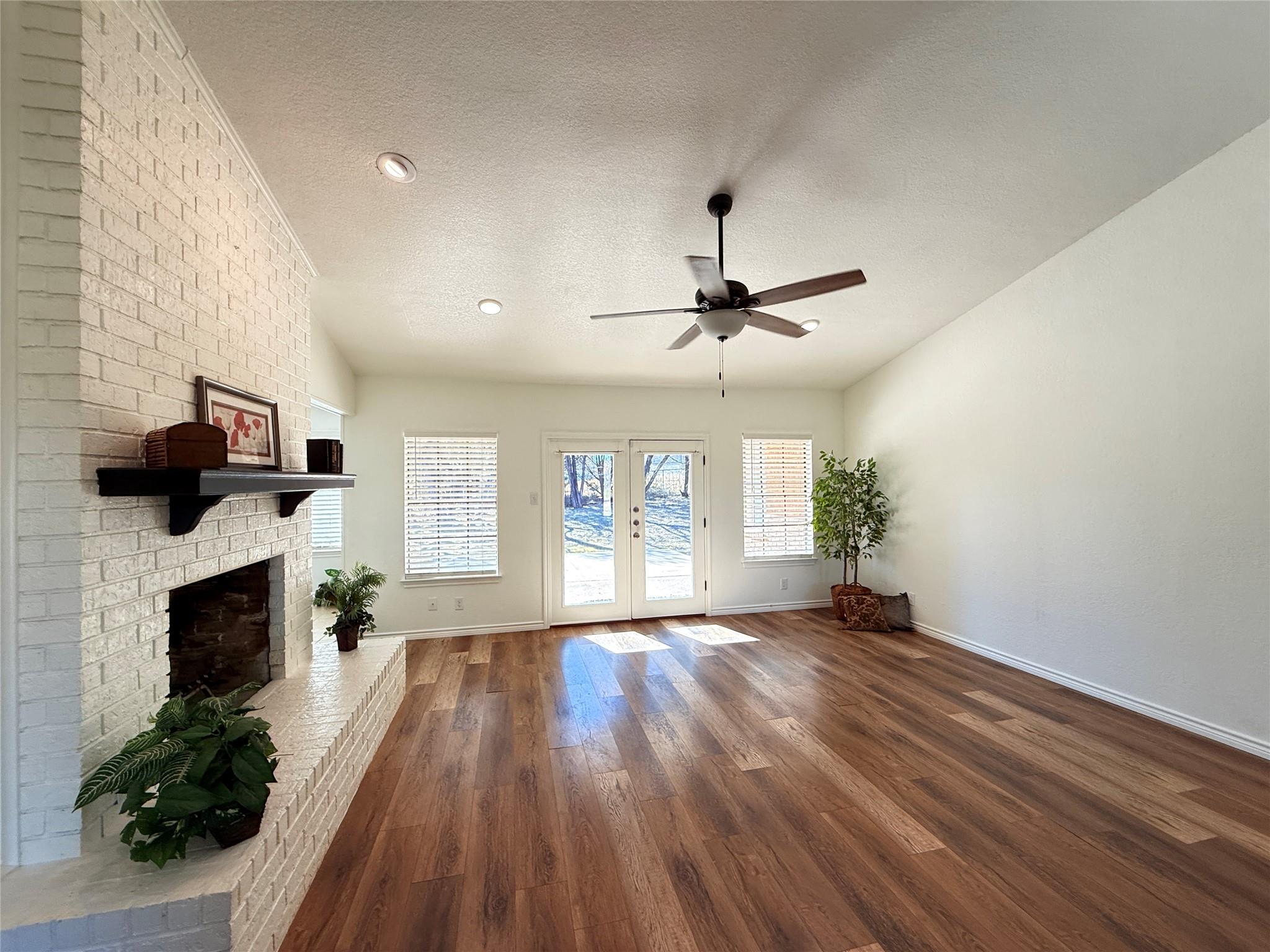 2111 Chinaberry Cir, Harker Heights, TX 76548