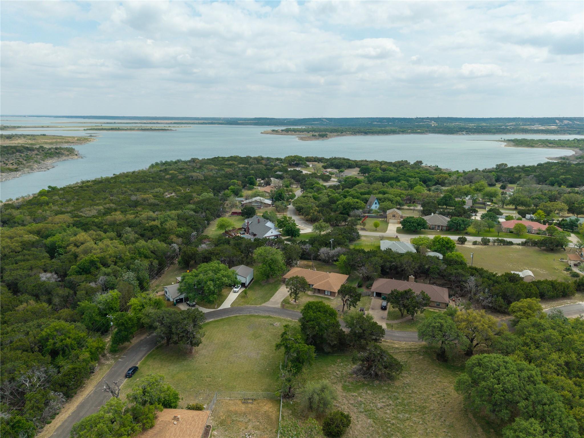 2111 Chinaberry Cir, Harker Heights, TX 76548