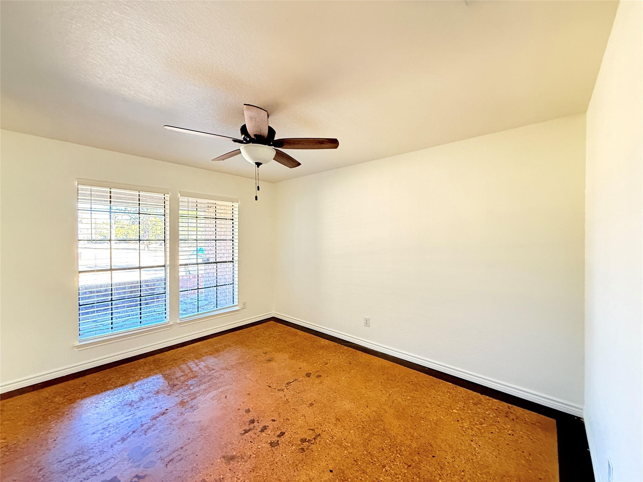 2111 Chinaberry Cir, Harker Heights, TX 76548