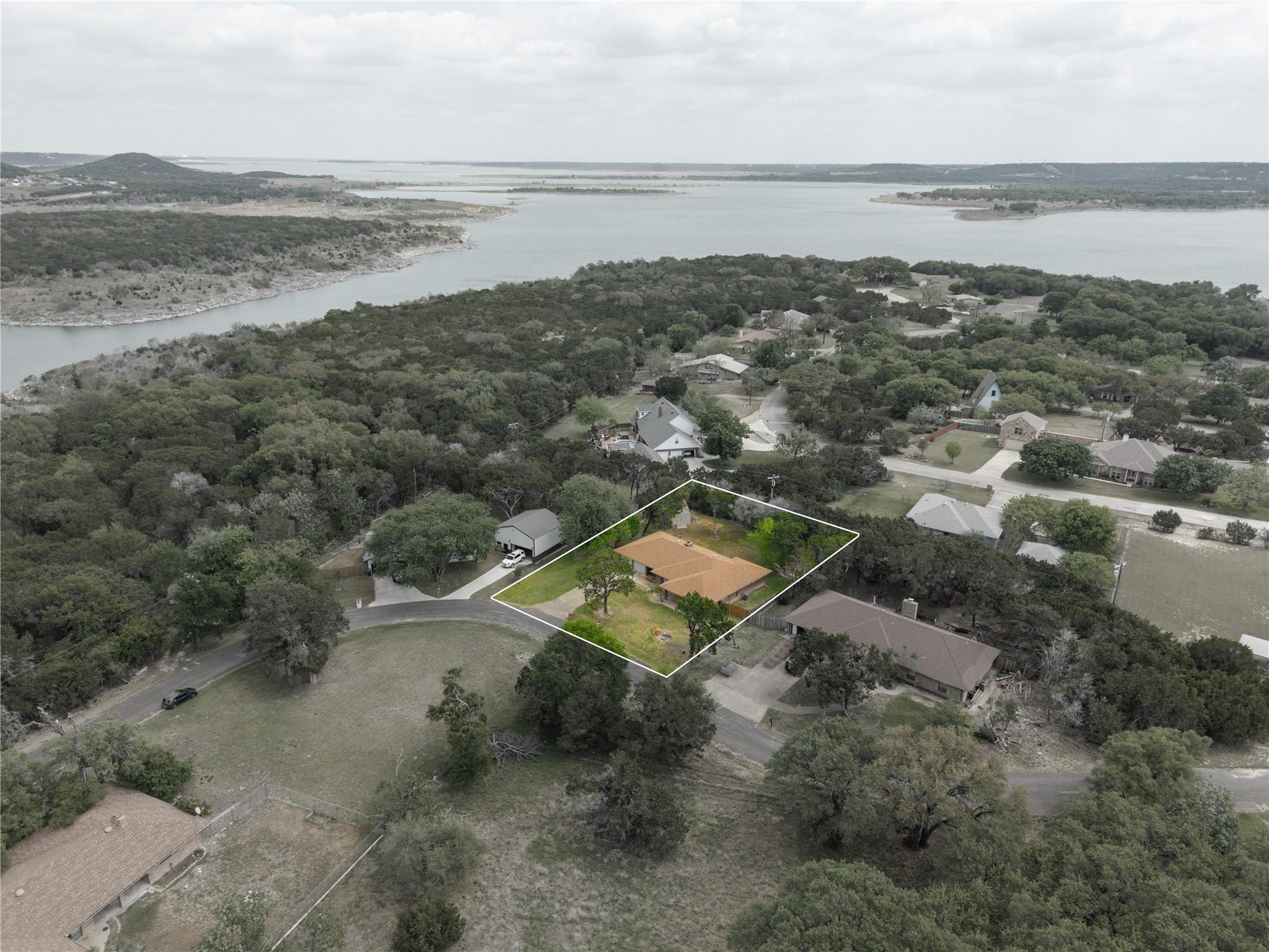 2111 Chinaberry Cir, Harker Heights, TX 76548