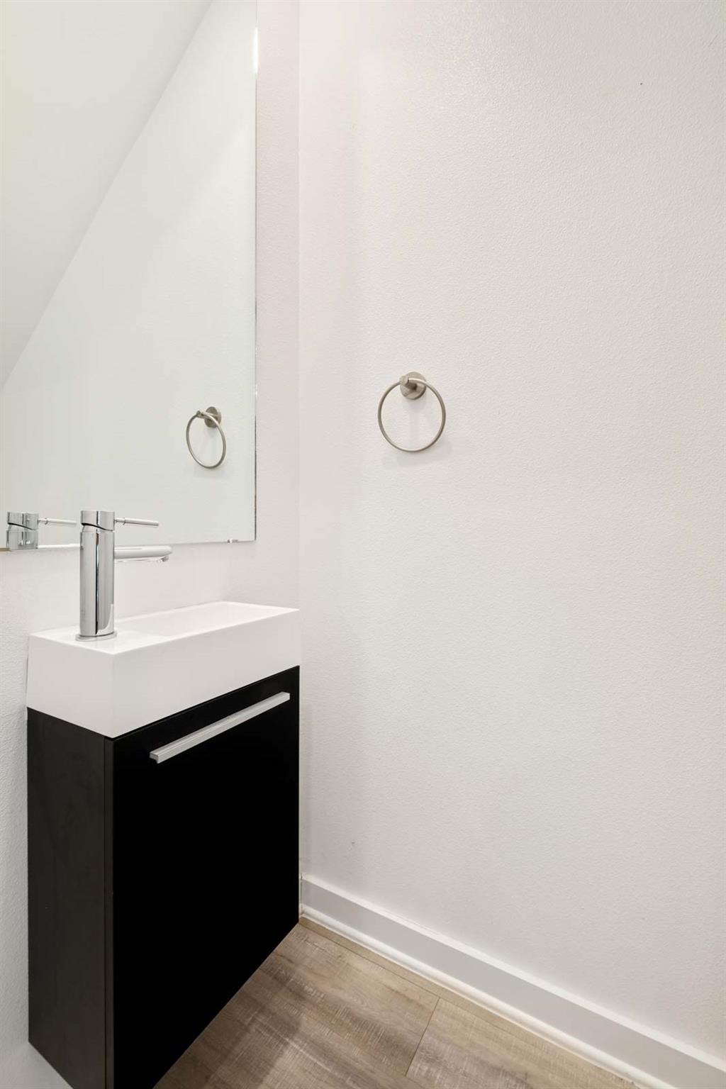 5924 S Congress Ave # 103, Austin, TX 78745