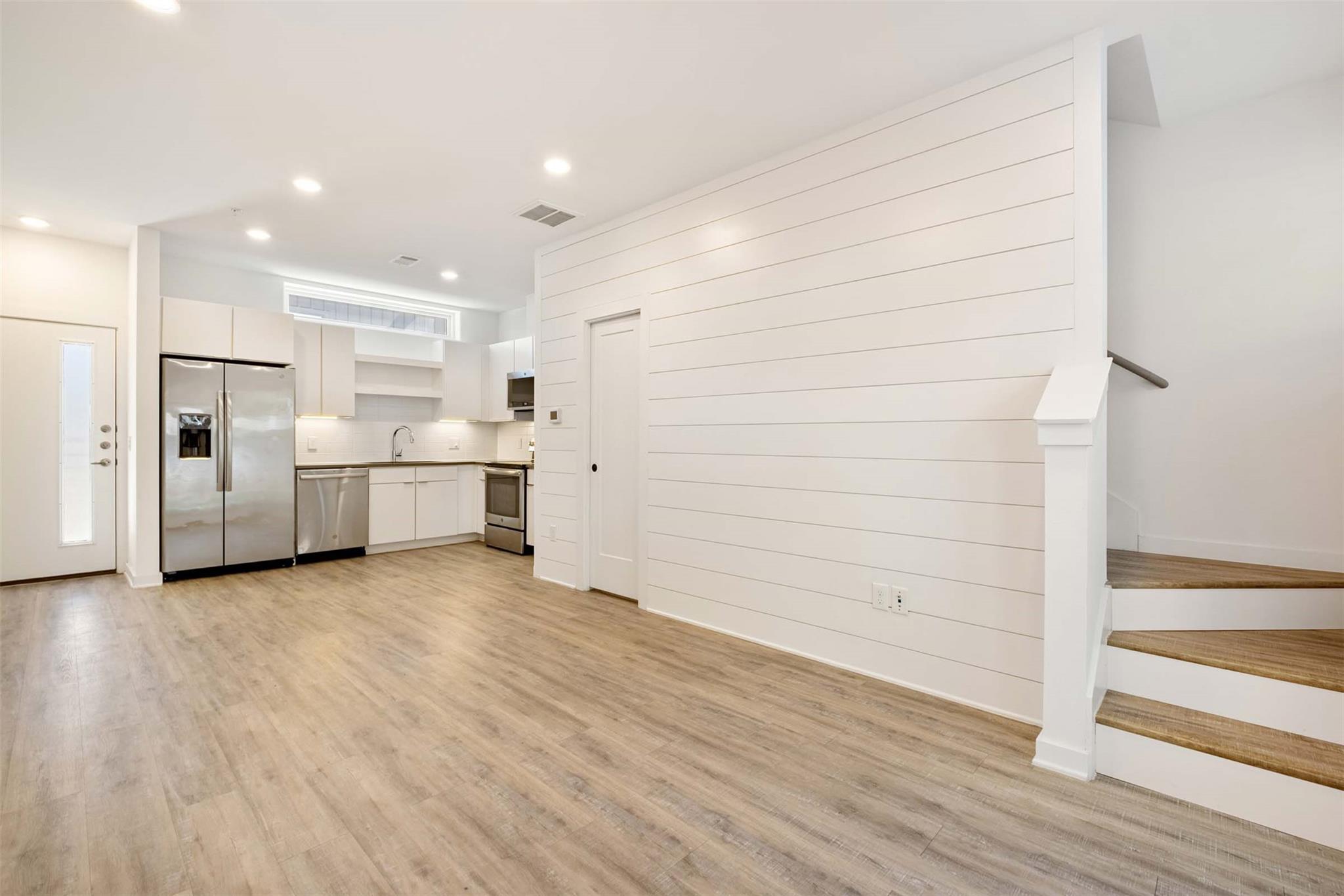 5924 S Congress Ave # 103, Austin, TX 78745