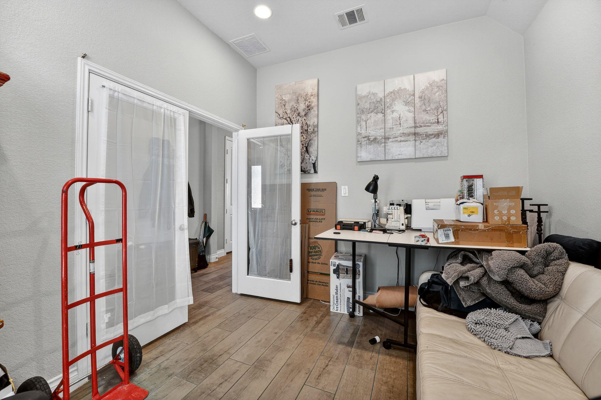 632 Blue Oak Blvd, San Marcos, TX 78666