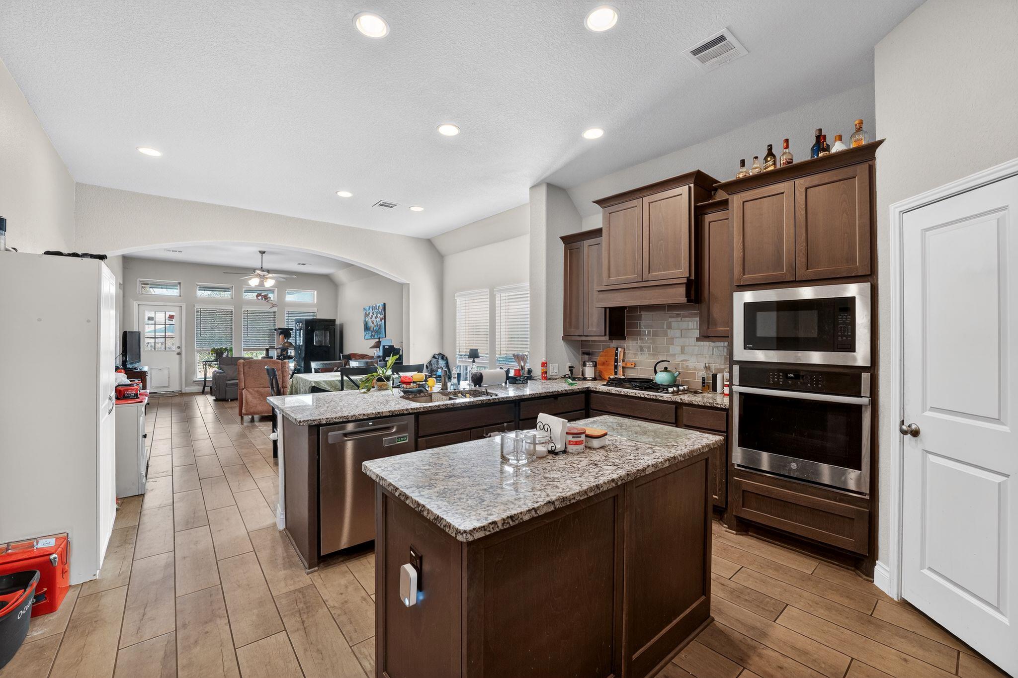 632 Blue Oak Blvd, San Marcos, TX 78666