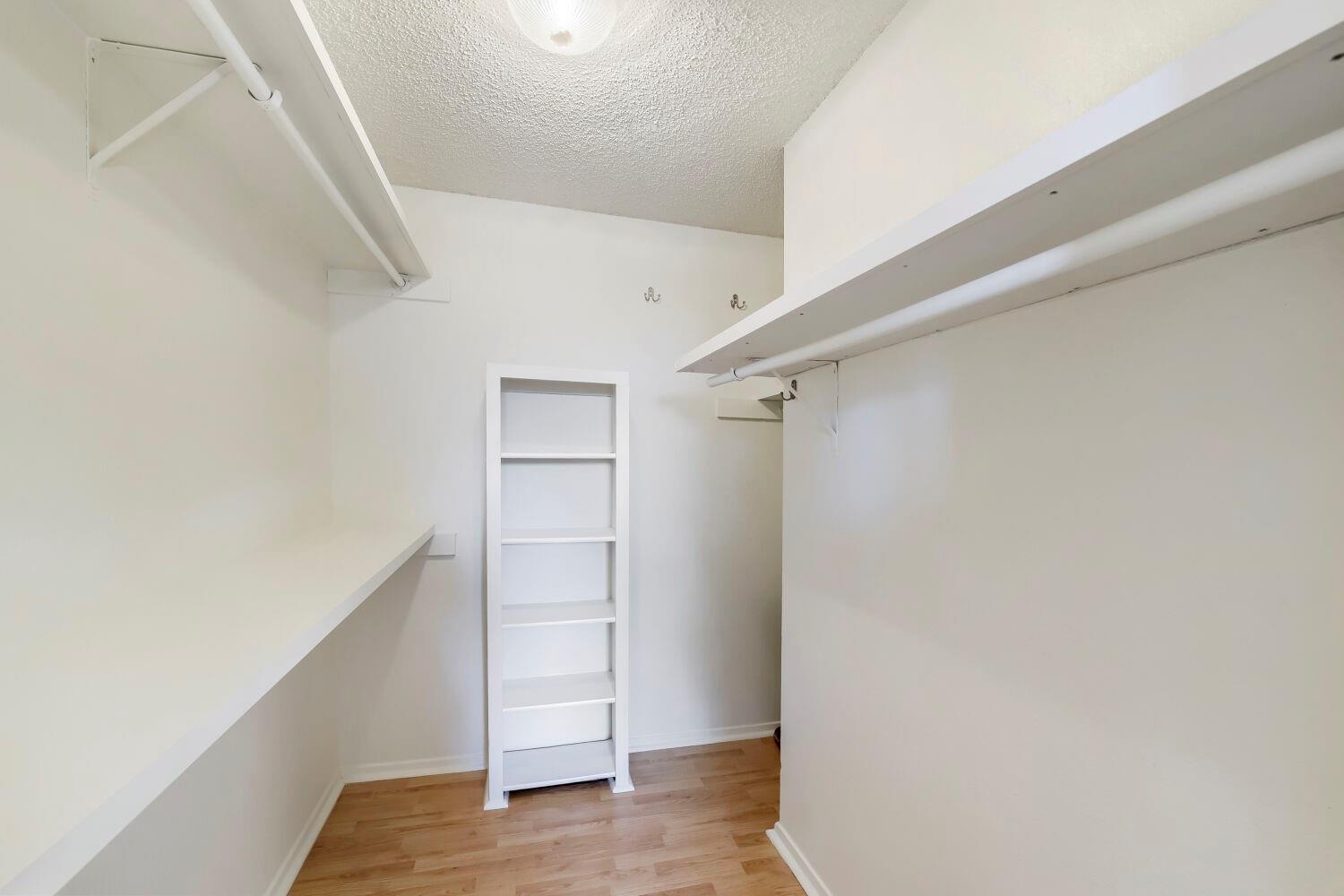 6903 Deatonhill Dr # 20, Austin, TX 78745