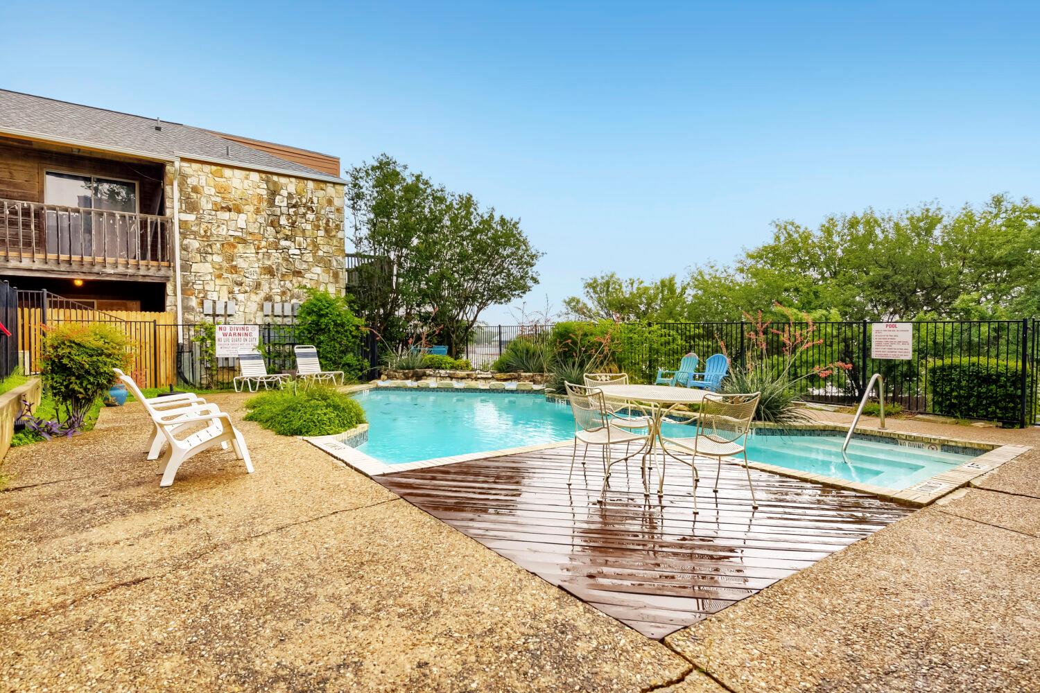 6903 Deatonhill Dr # 20, Austin, TX 78745