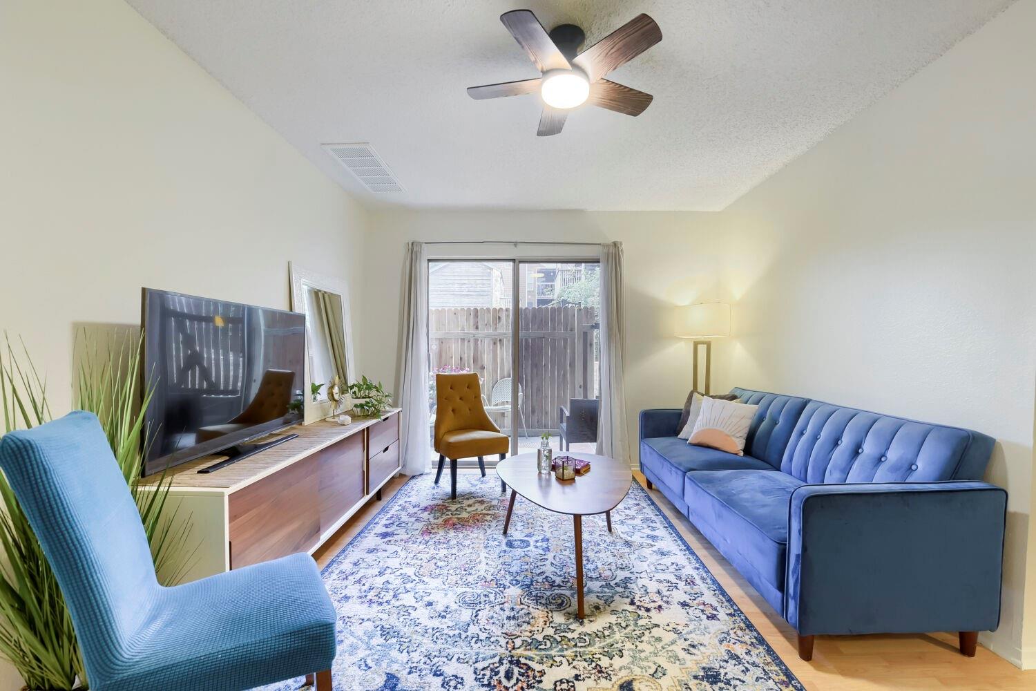 6903 Deatonhill Dr # 20, Austin, TX 78745
