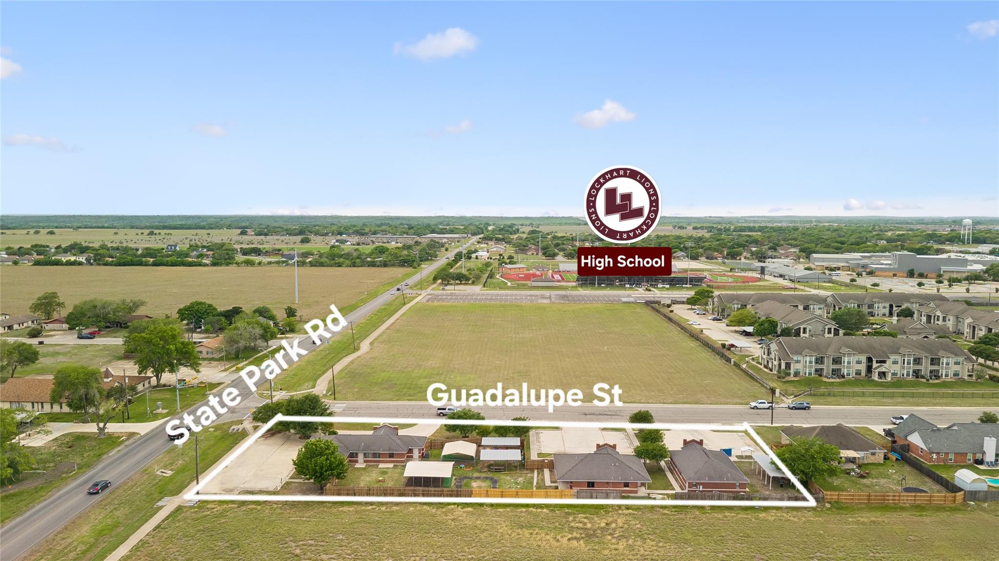 1020 S Guadalupe St, Lockhart, TX 78644