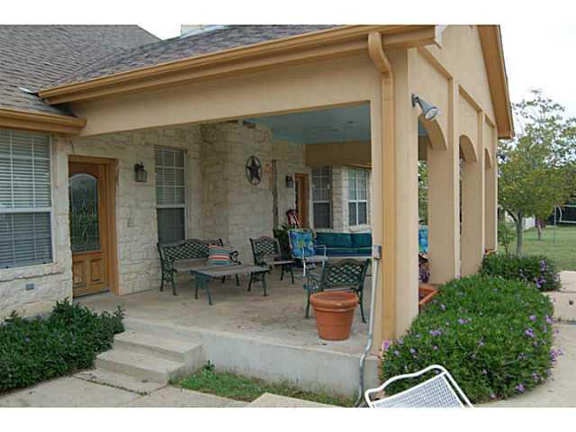 5 County Road 180, Cedar Park, TX 78641