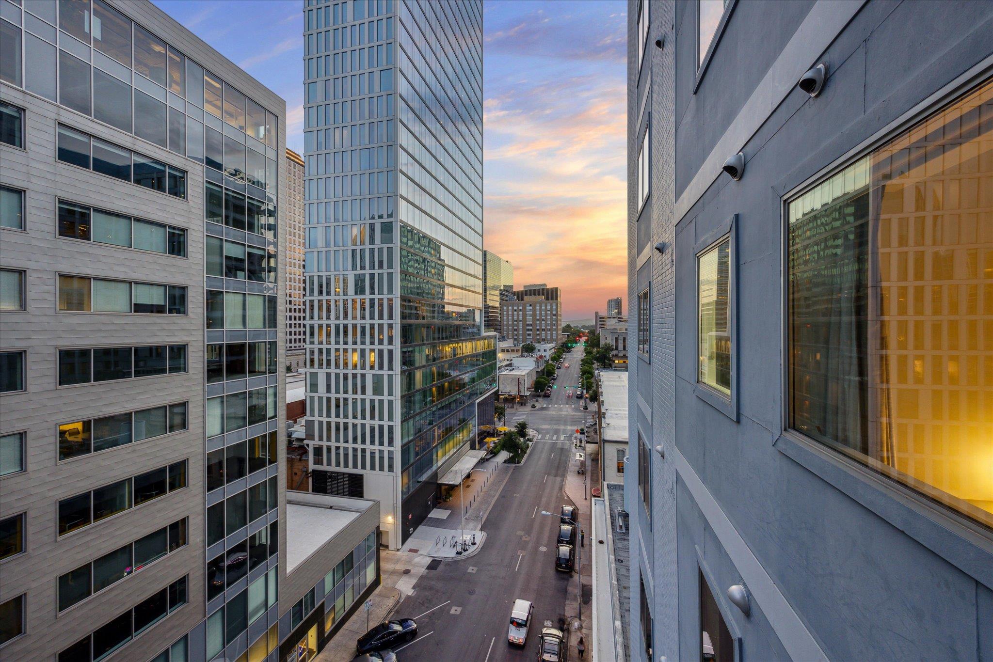 800 Brazos St # 1002, Austin, TX 78701