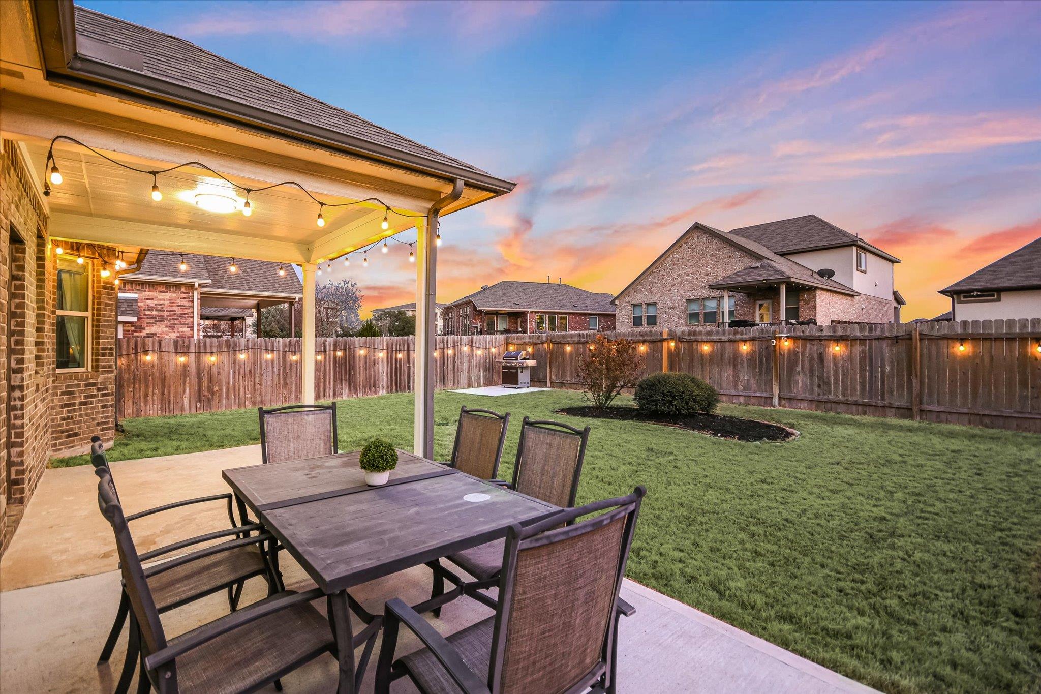 316 Middle Brook Dr, Leander, TX 78641