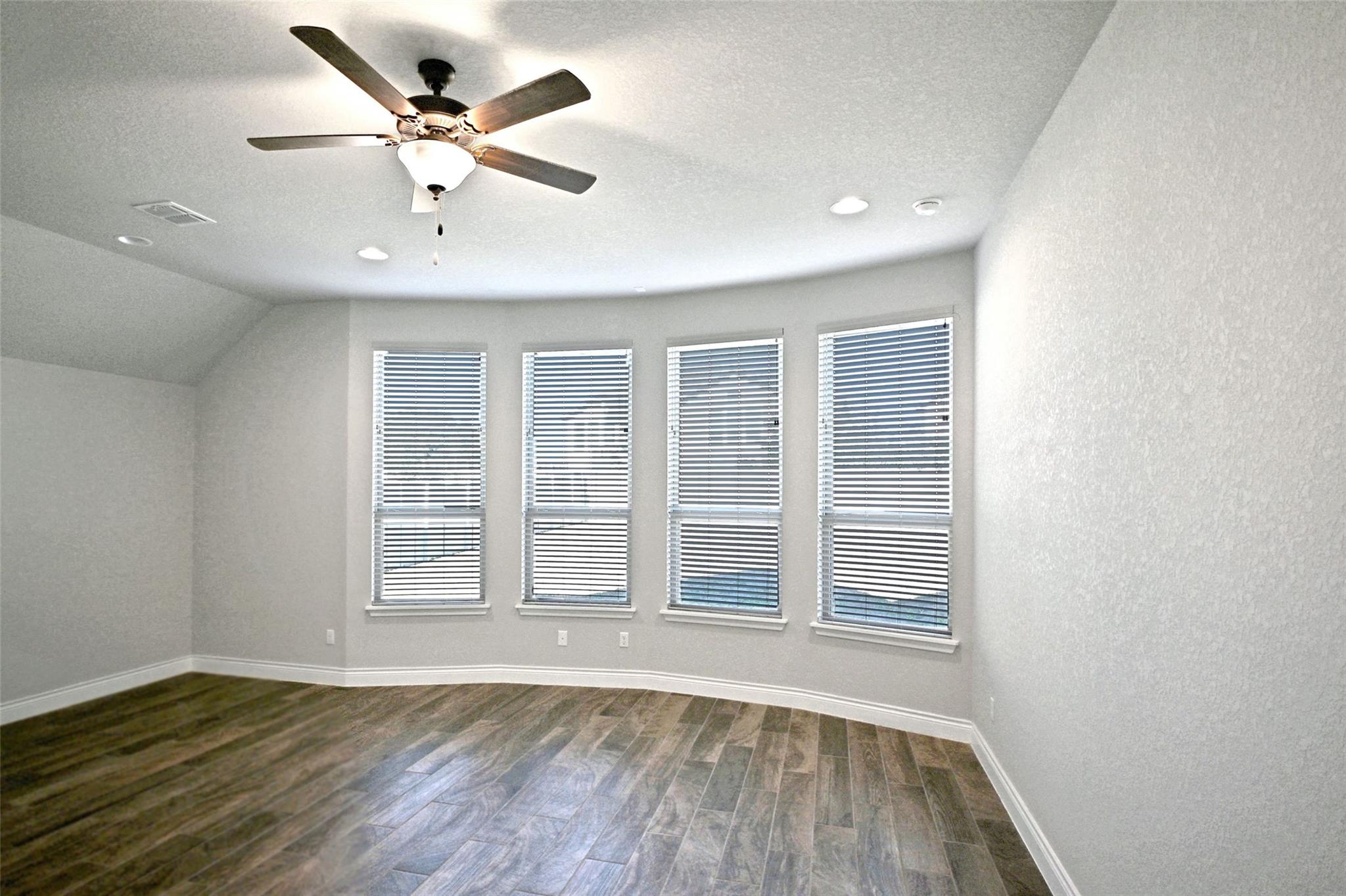 588 Vale Ct, New Braunfels, TX 78132