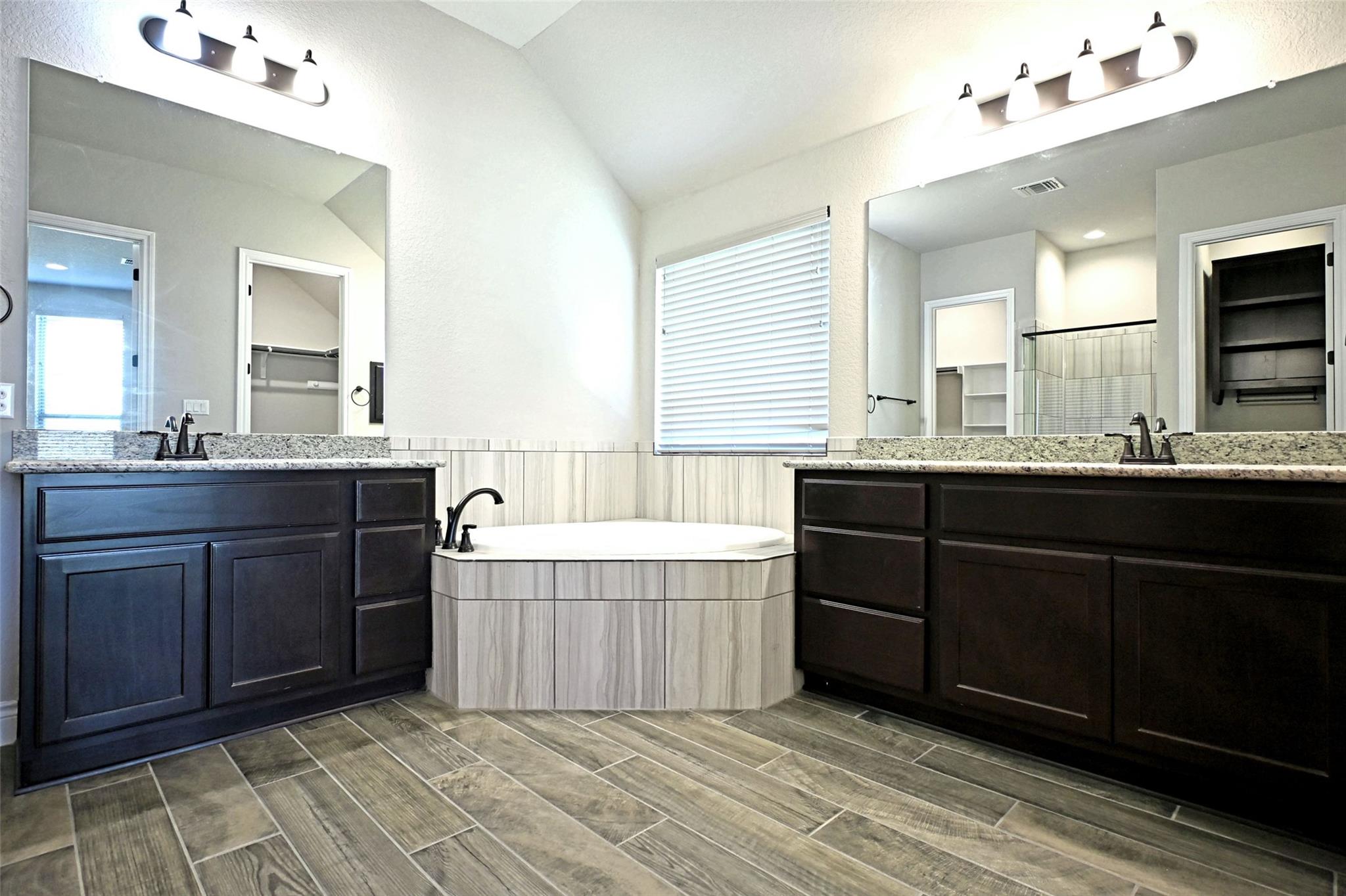 588 Vale Ct, New Braunfels, TX 78132