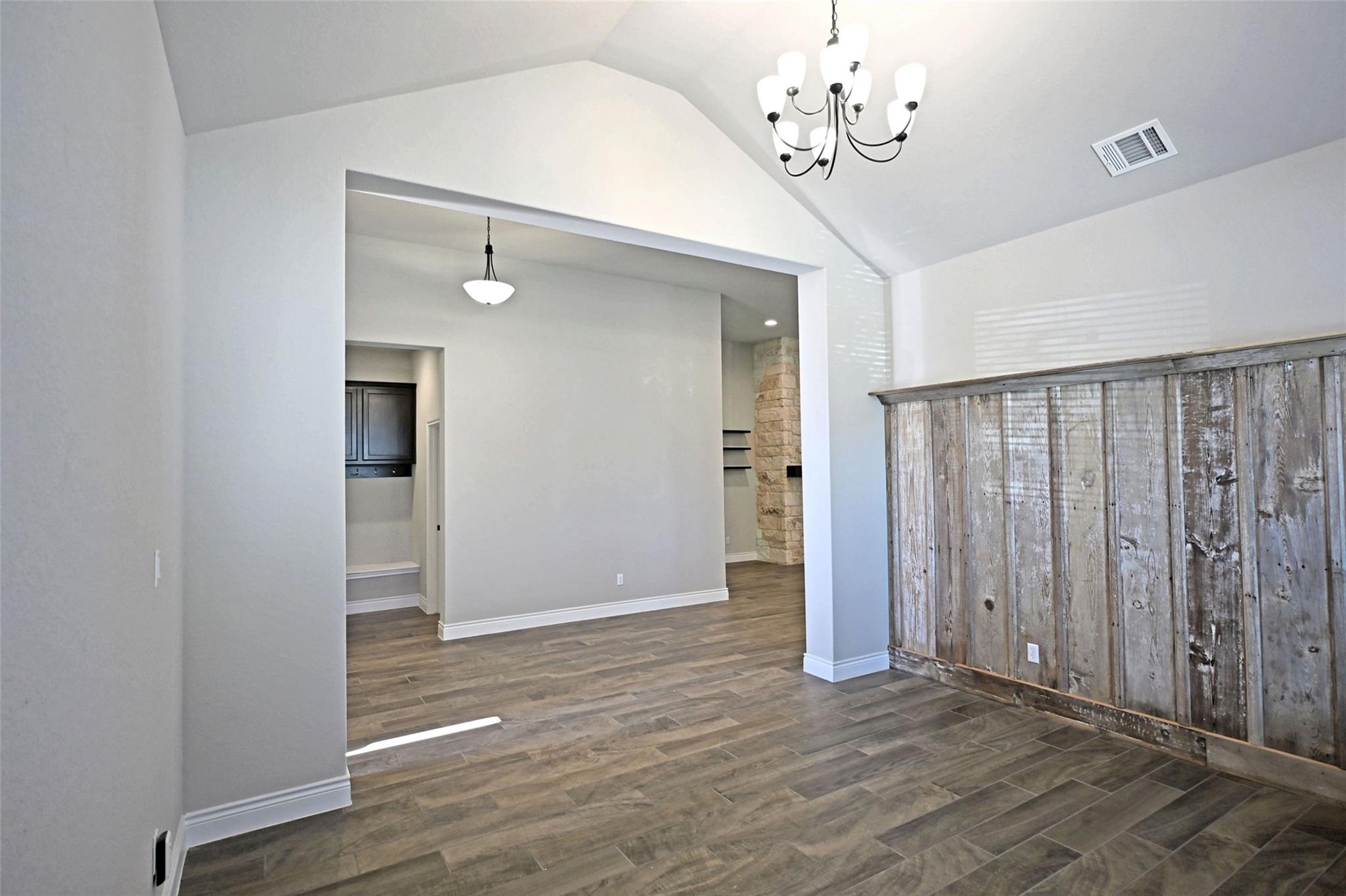 588 Vale Ct, New Braunfels, TX 78132