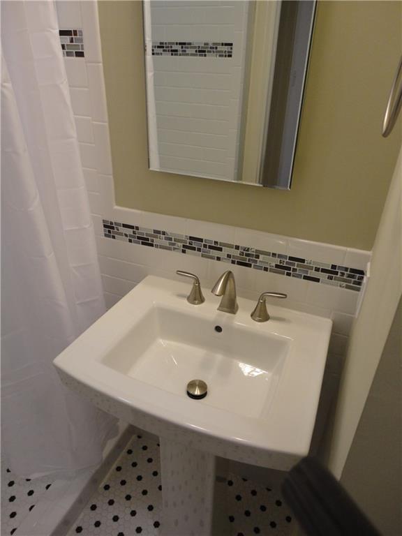 311 Moore Blvd # B, Austin, TX 78705