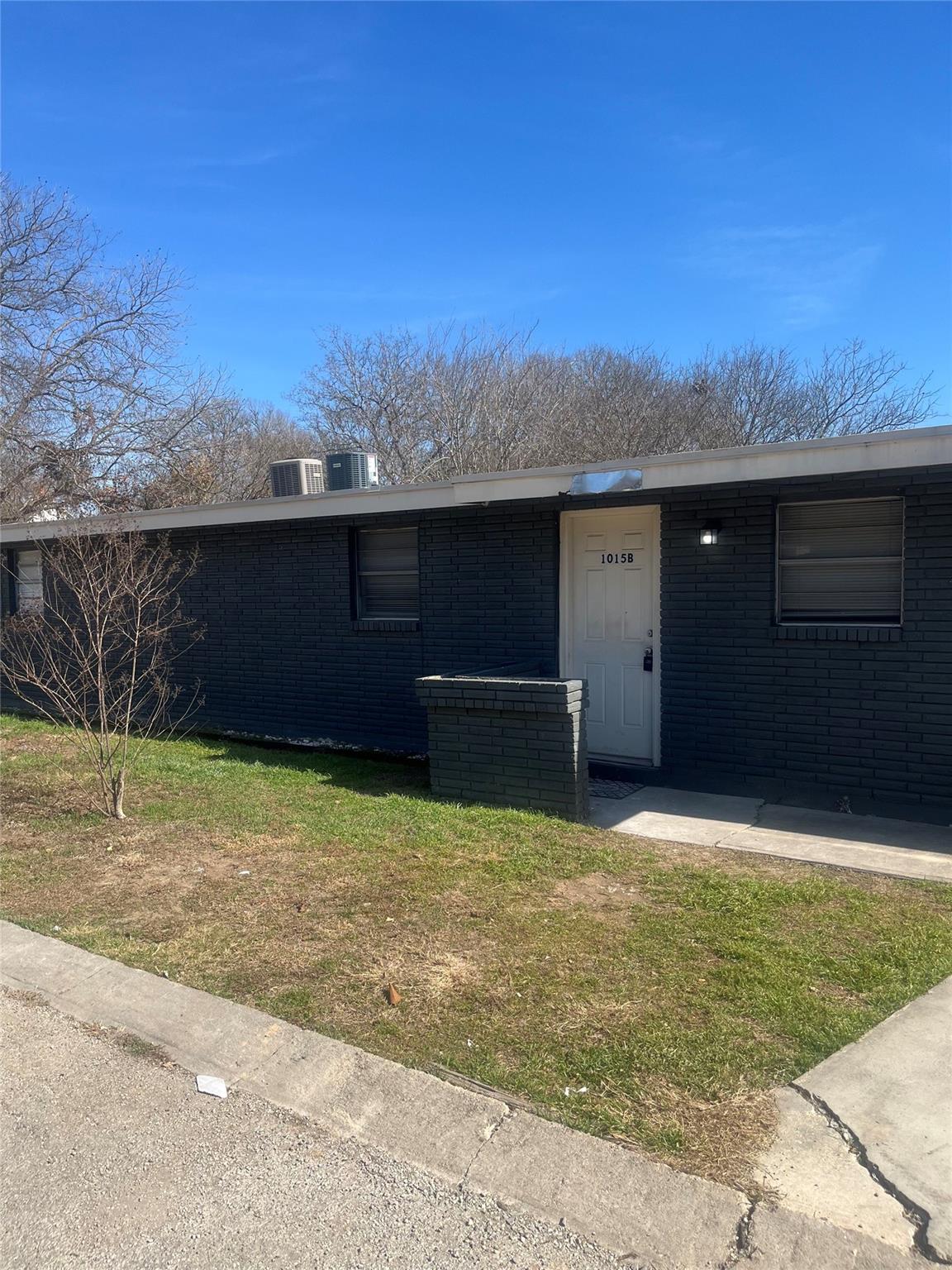 1015 Hackberry St # B, San Marcos, TX 78666