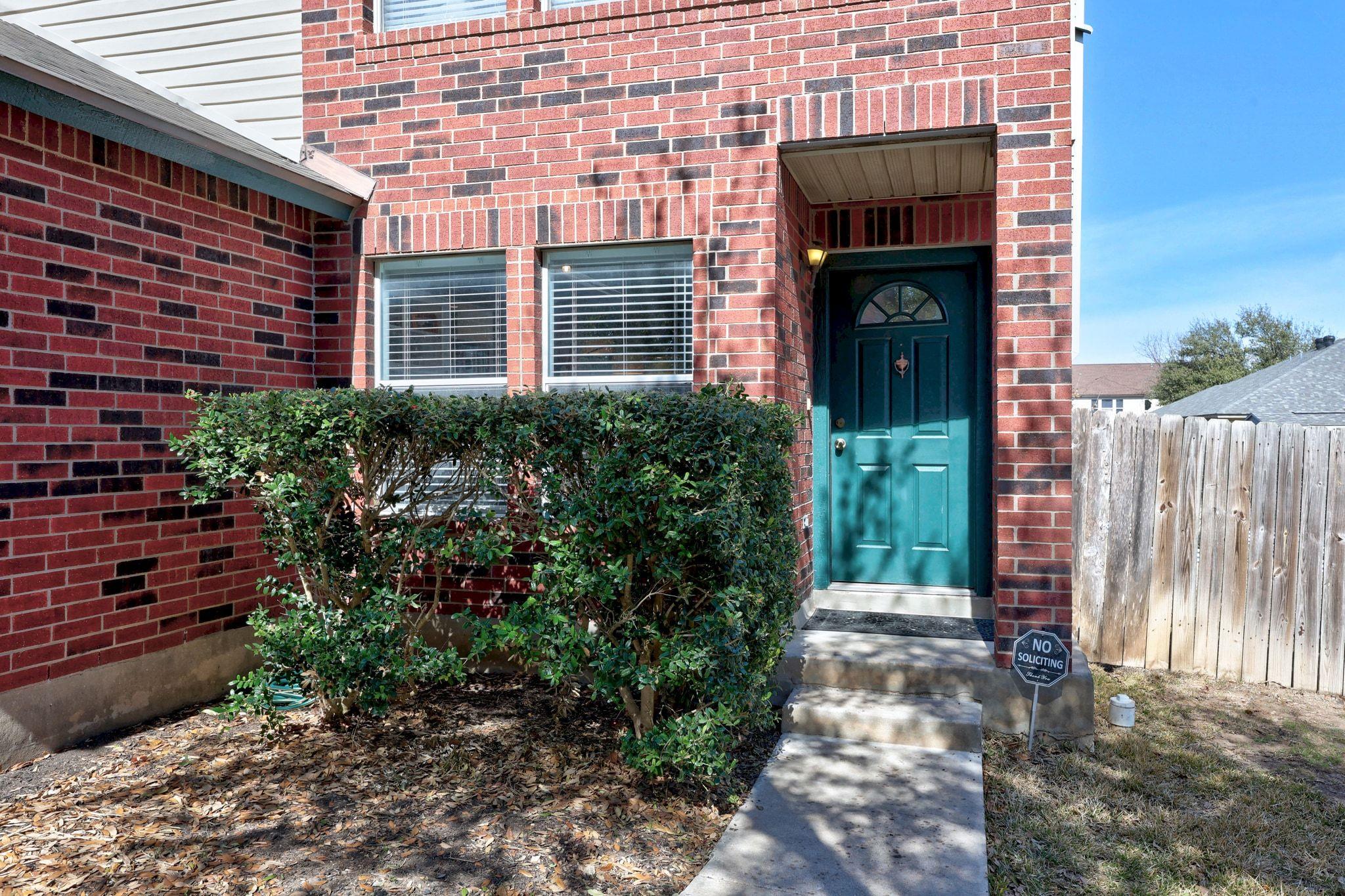 2902 Hill View Cv, Round Rock, TX 78664