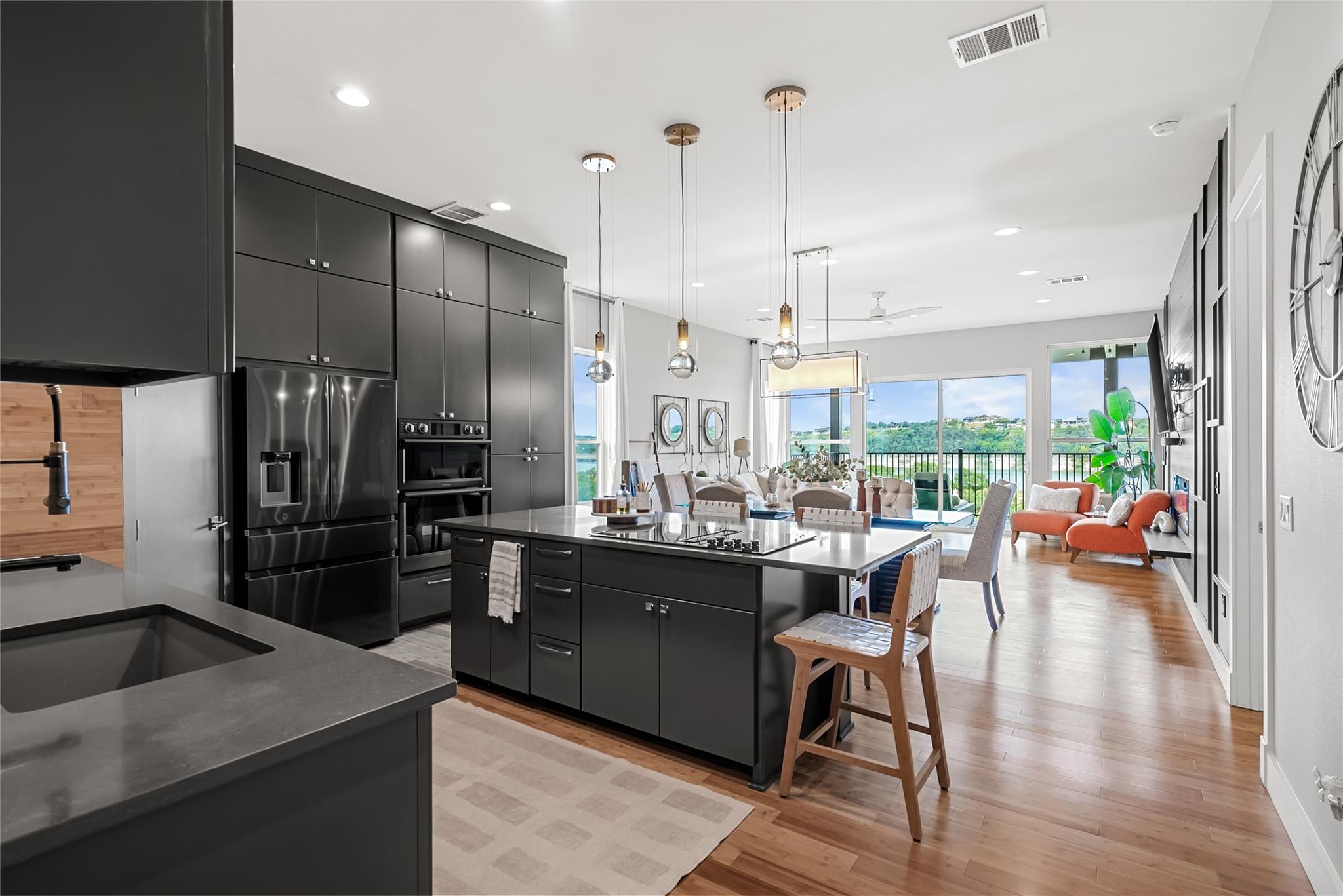 20107 Continental Dr # A, Lago Vista, TX 78645