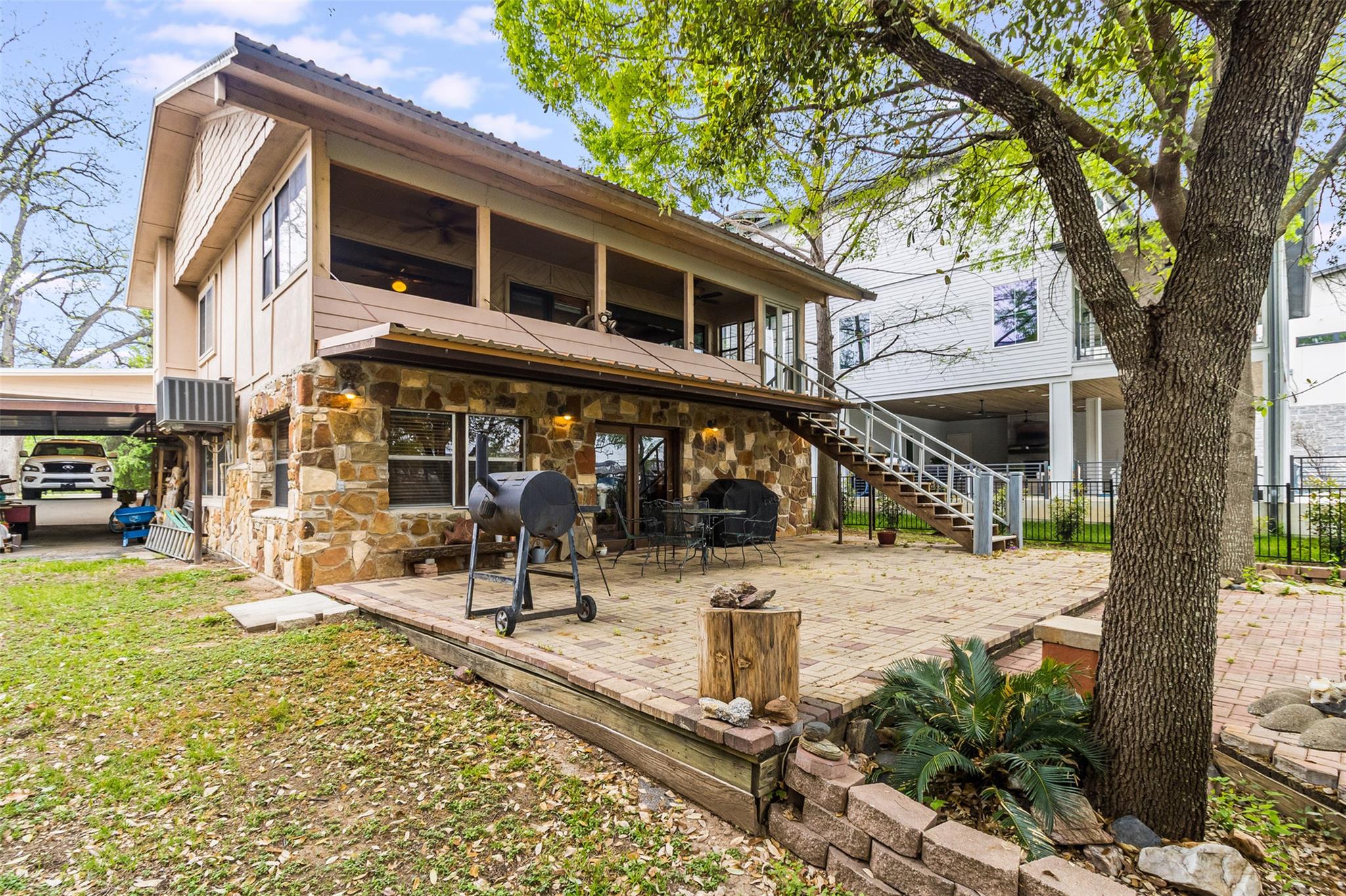 320 Harris Loop, Kingsland, TX 78639