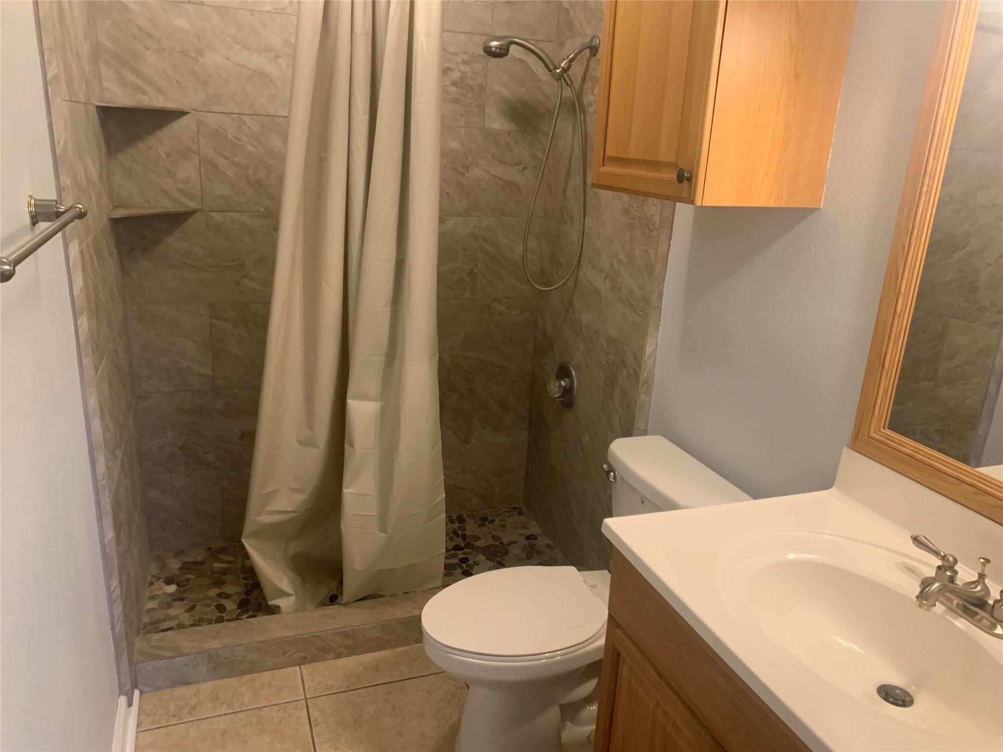 1919 American Dr # A-124, Lago Vista, TX 78645