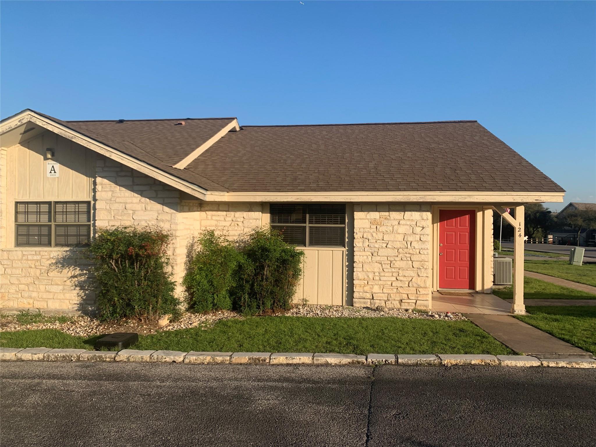 1919 American Dr # A-124, Lago Vista, TX 78645