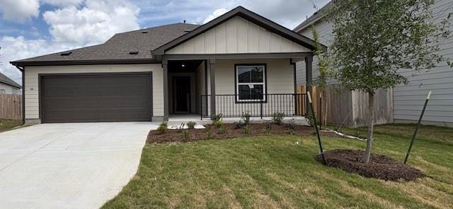 101 Greinert Dr, Taylor, TX 76574