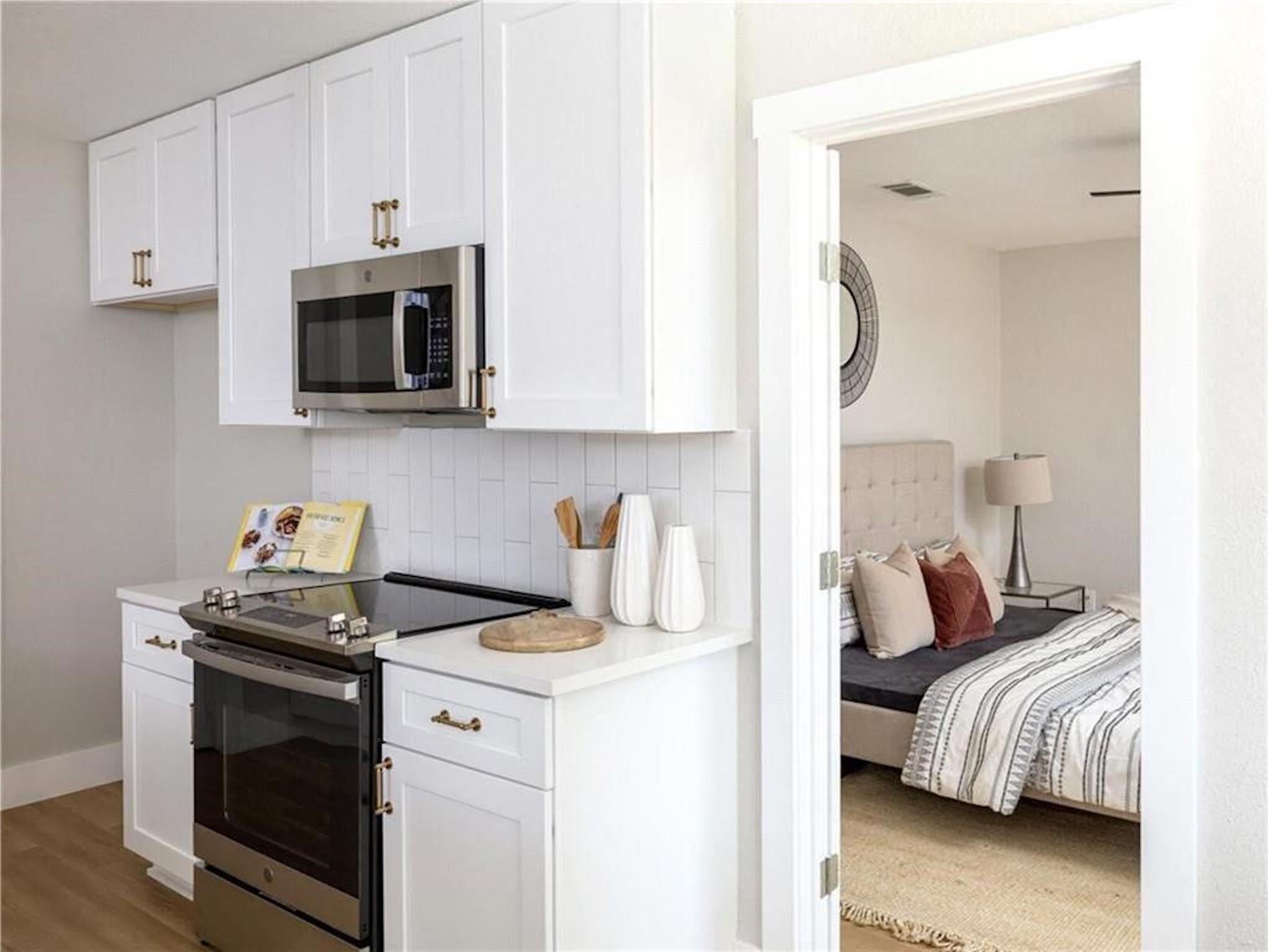 1606 Colony Creek Dr, Austin, TX 78758