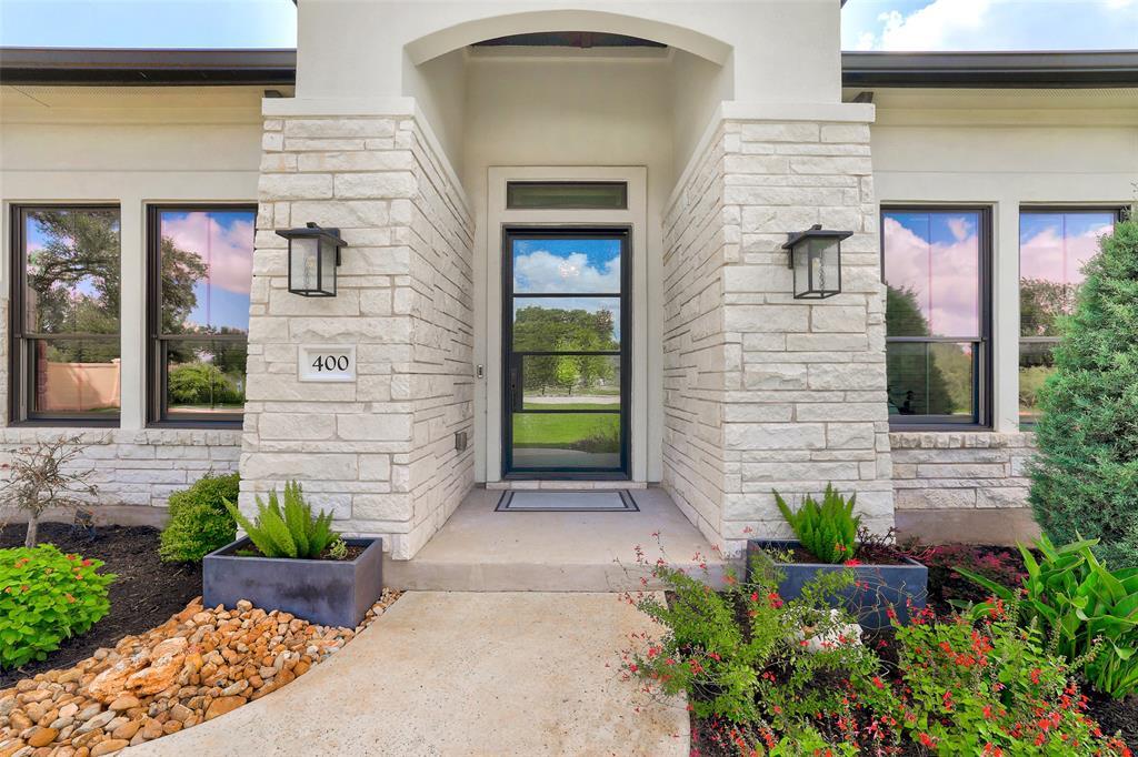 400 Flint Ridge Trl, Georgetown, TX 78628
