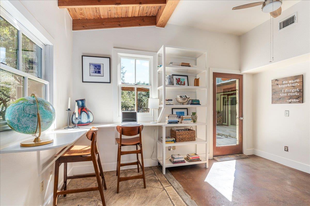 22703 HIGHWAY 71 W, Spicewood, TX 78669