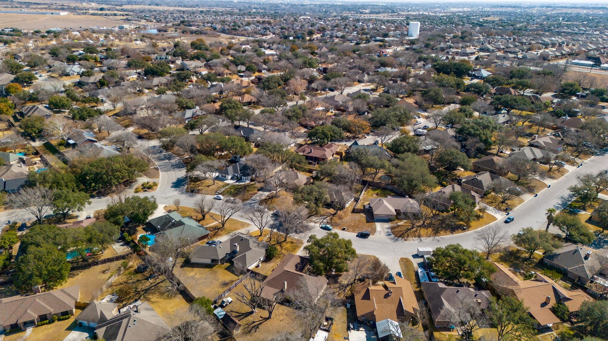 1911 Palace Dr, New Braunfels, TX 78130