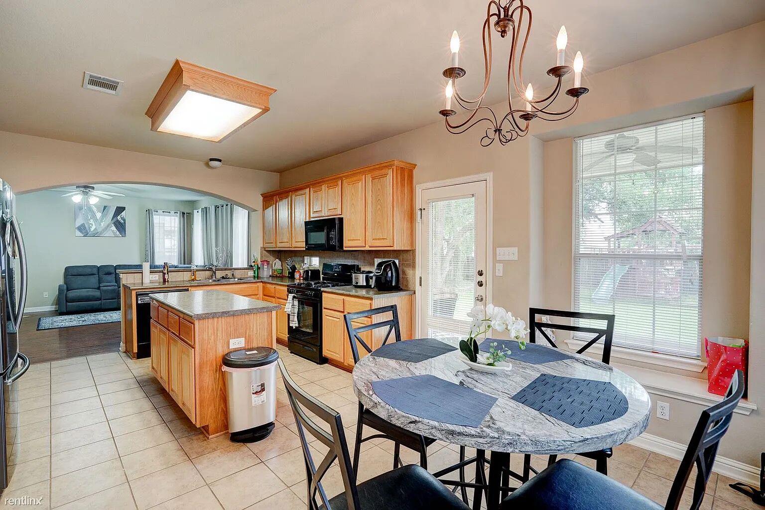 3784 Turetella Dr, Round Rock, TX 78681