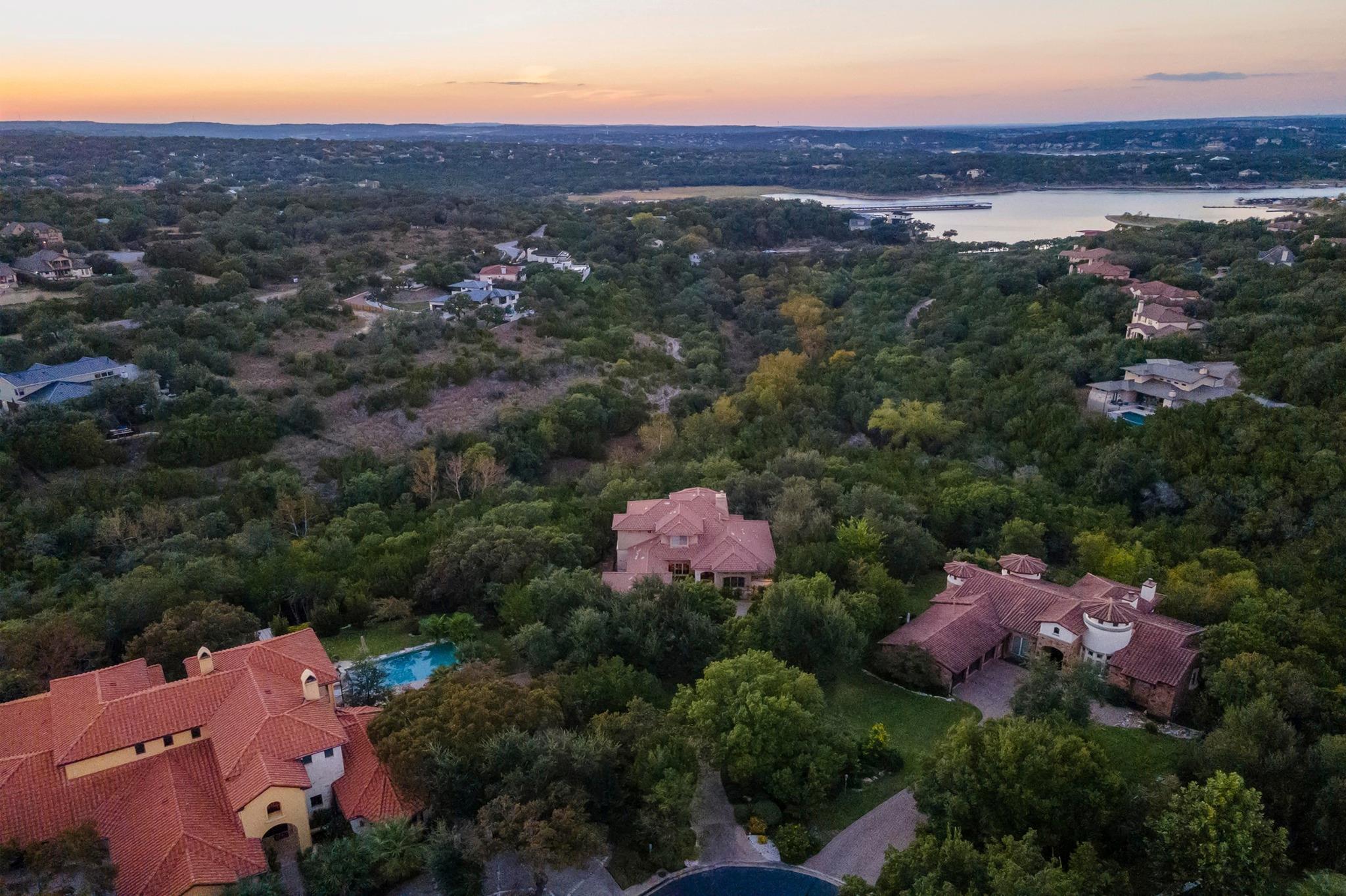 111 SENDERA BONITA, Lakeway, TX 78734