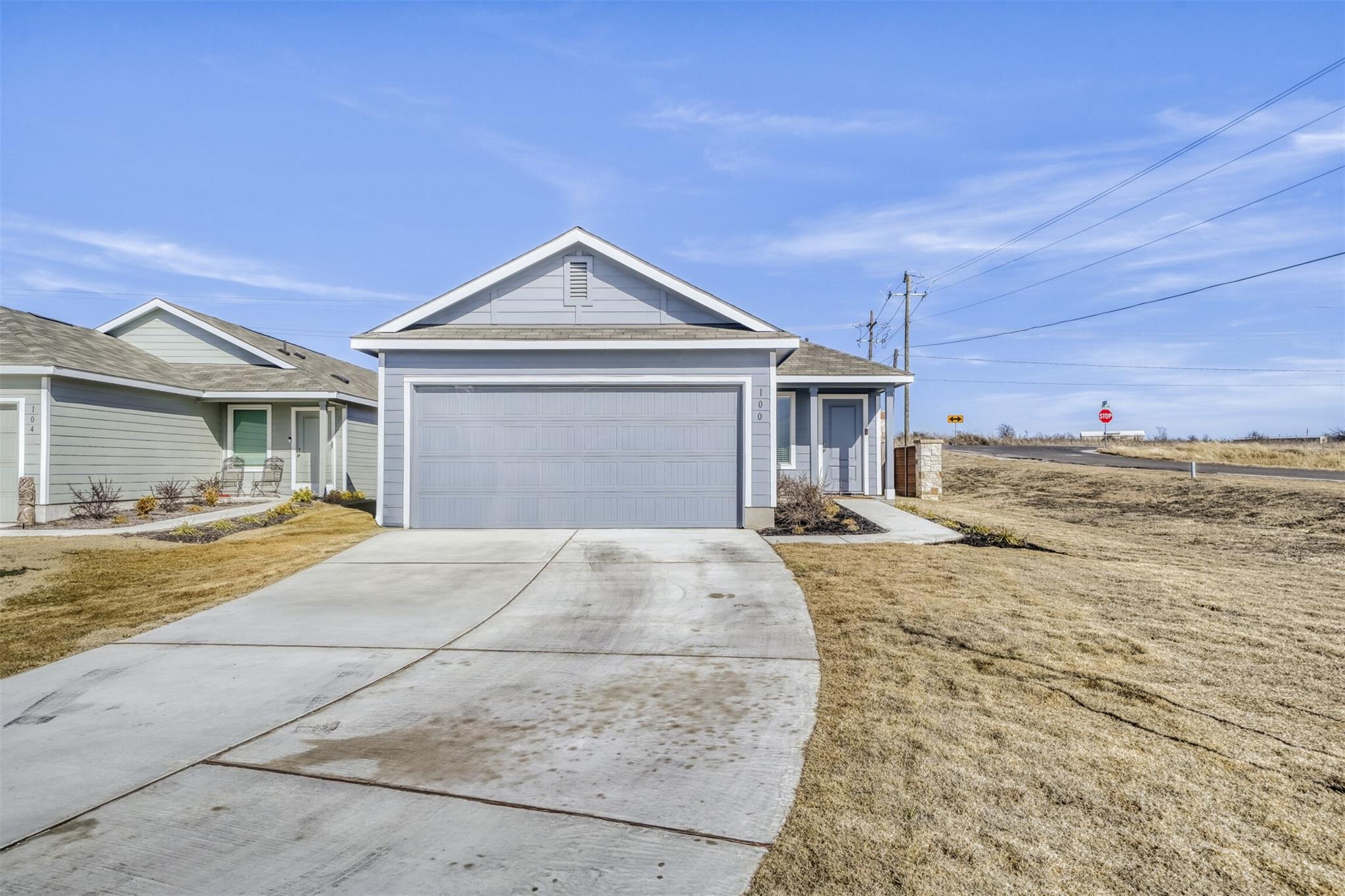 100 Burt Rainey Ln, Jarrell, TX 76537