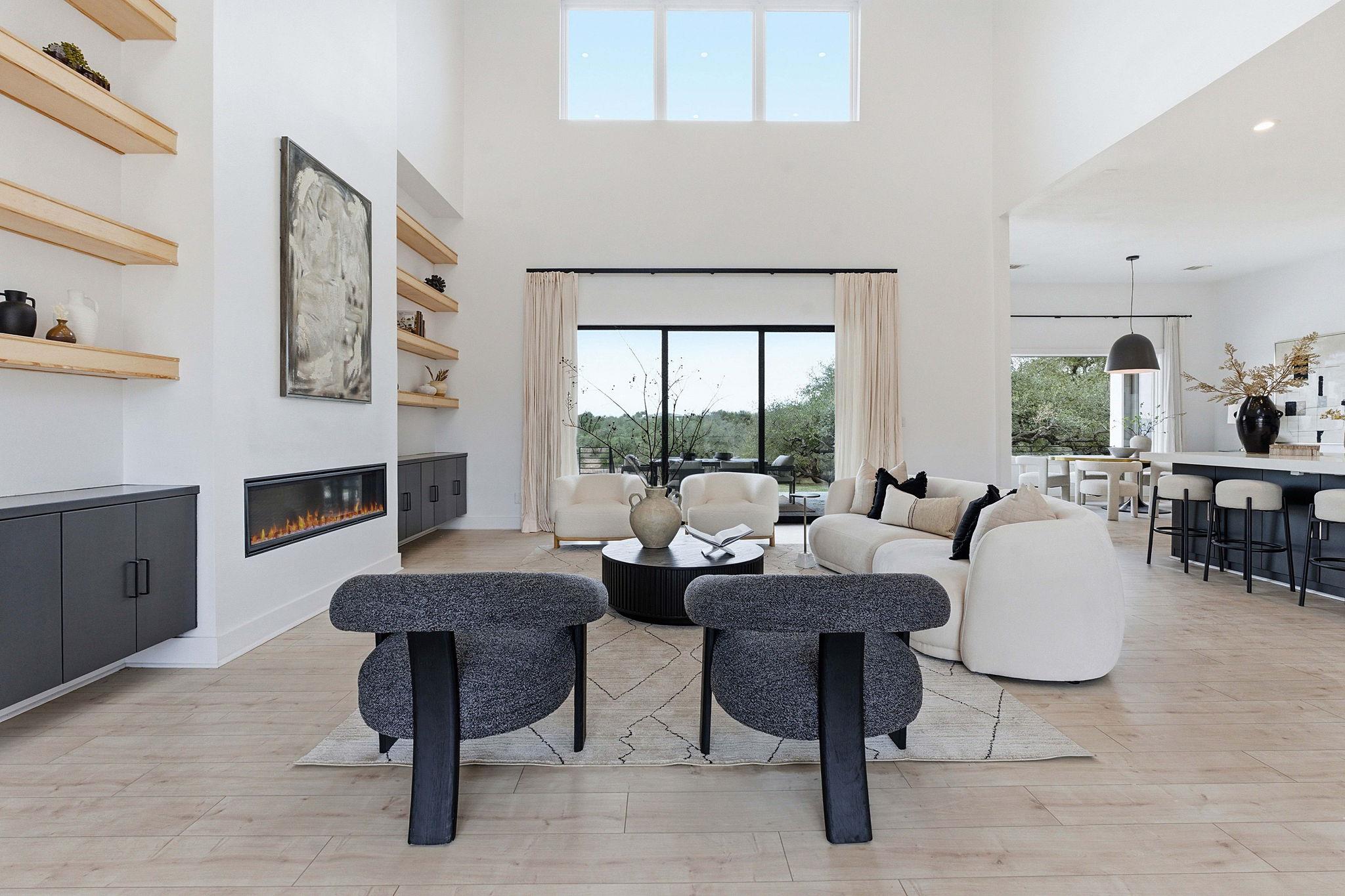 8400 Lakewood Ridge Cv, Austin, TX 78738