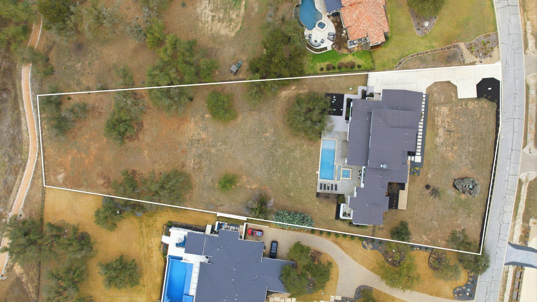 8400 Lakewood Ridge Cv, Austin, TX 78738