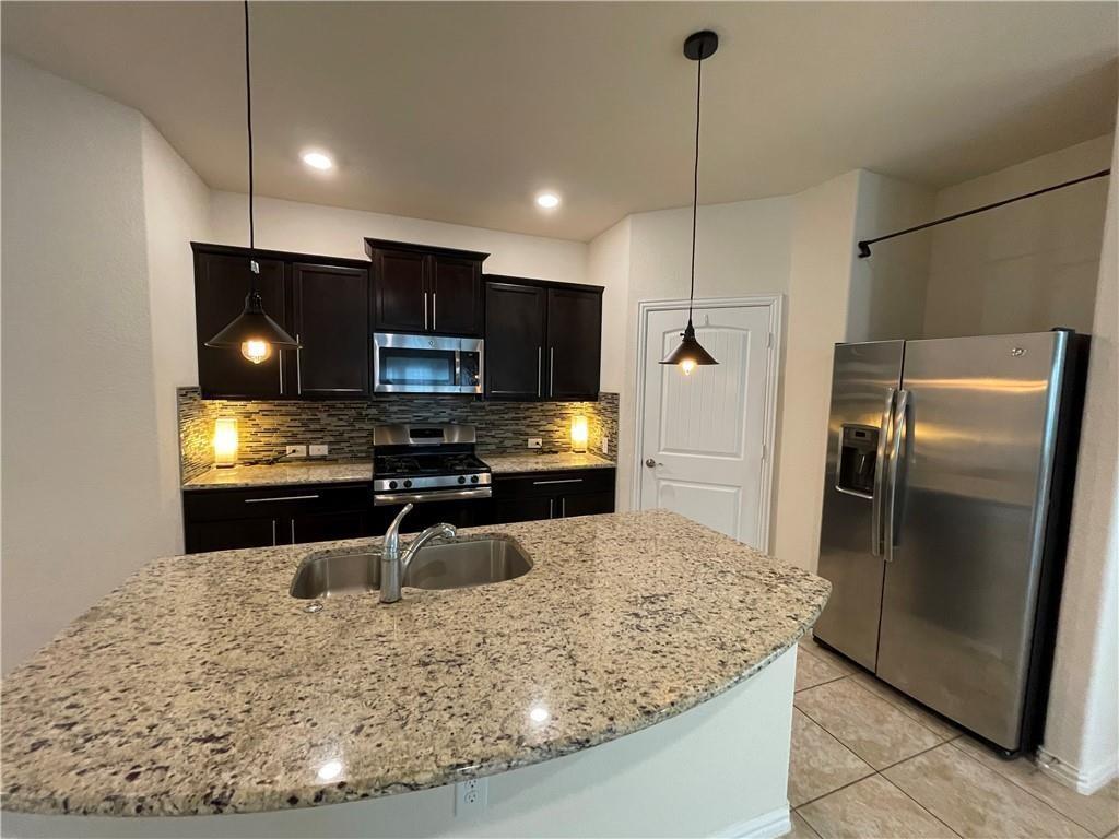 3917 Alpine Autumn Dr, Austin, TX 78744