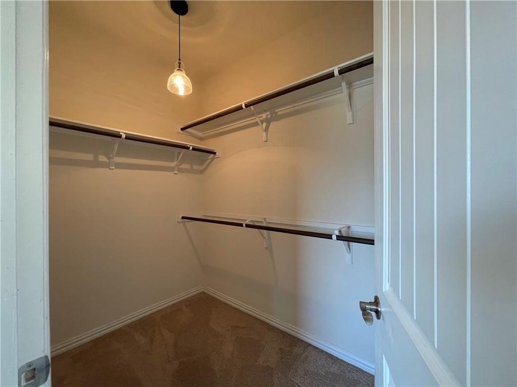 3917 Alpine Autumn Dr, Austin, TX 78744