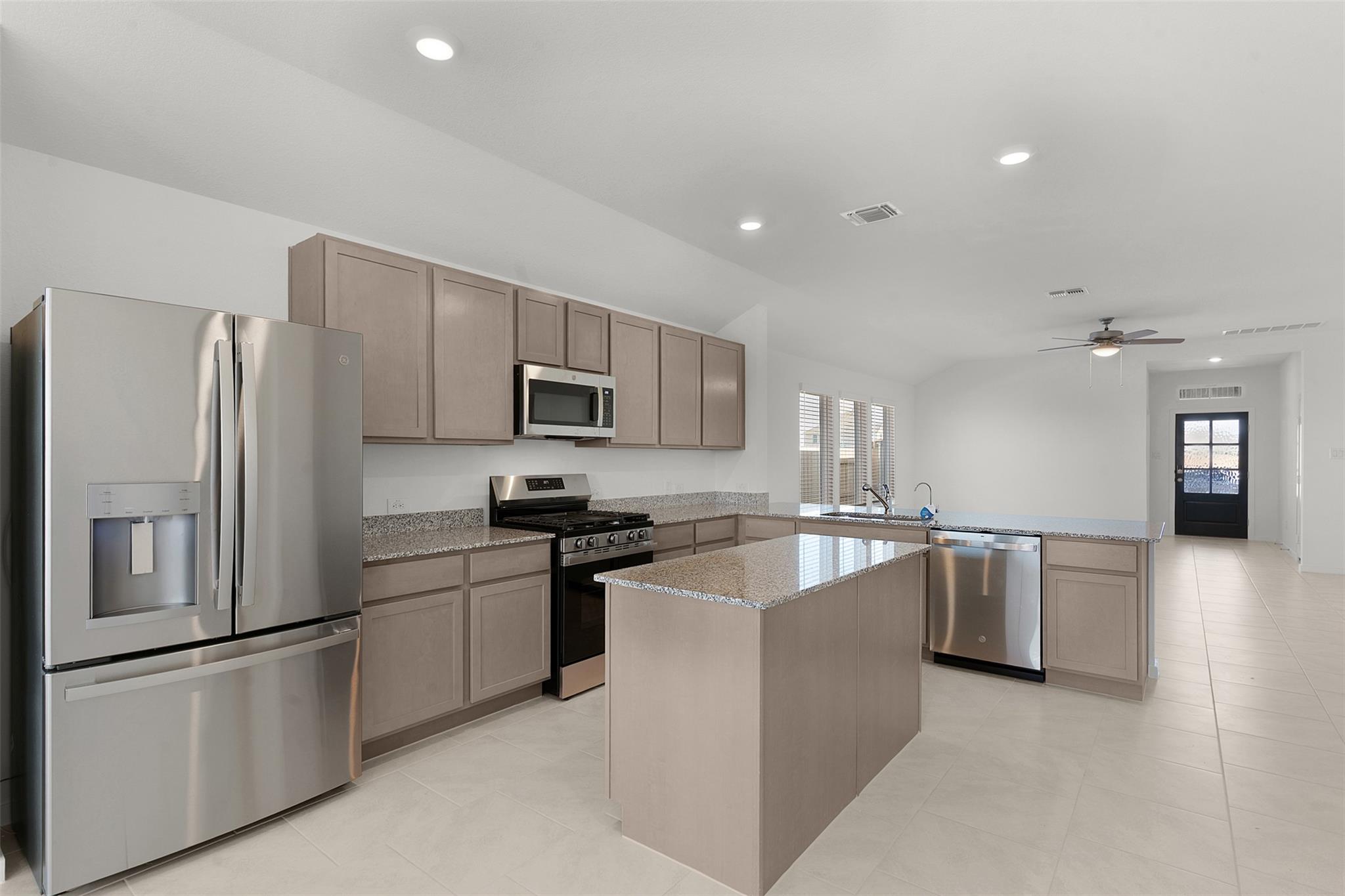 13832 Scarlett Song Dr, Elgin, TX 78621