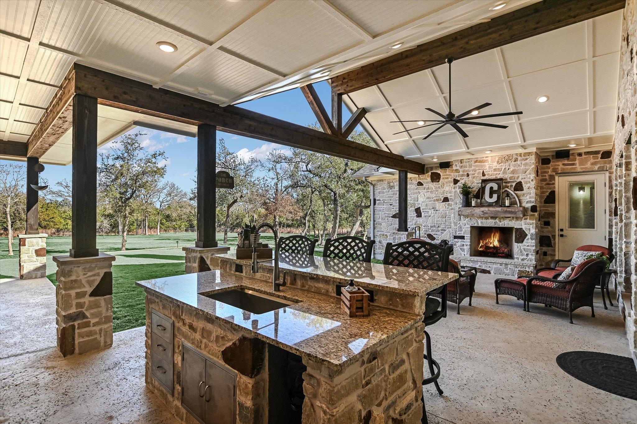 224 Foust Dr, Liberty Hill, TX 78642